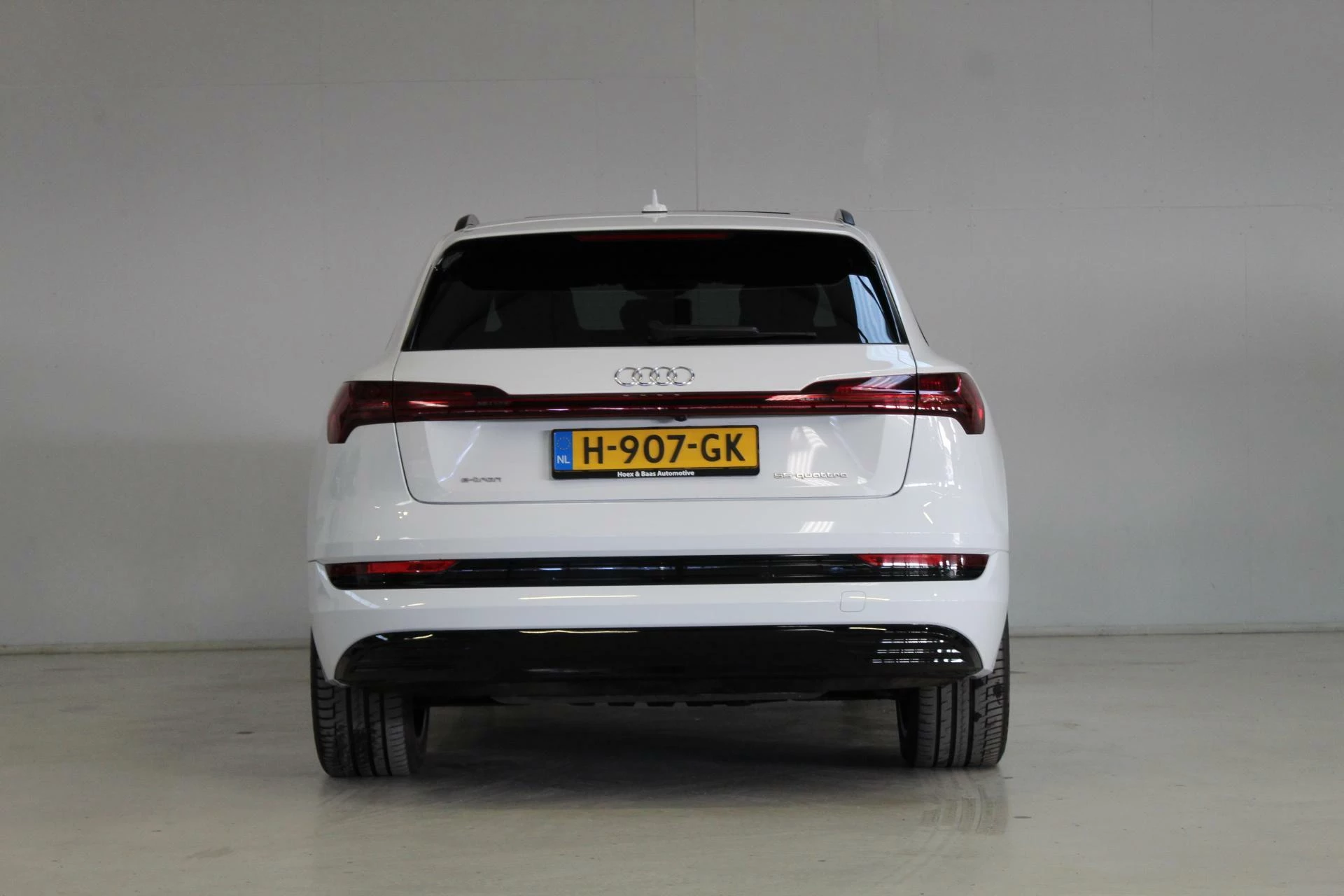 Hoofdafbeelding Audi e-tron