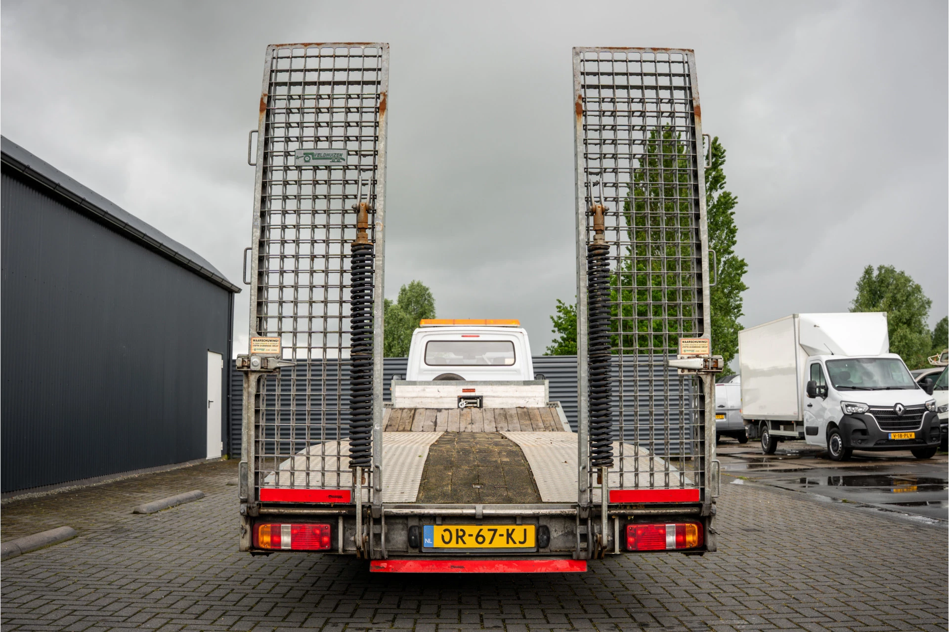 Hoofdafbeelding veldhuizen P47-2 | Oplegger | Kuip | Dieplader | Max Mas. 10T | Elektrische lier | Oprijplaten