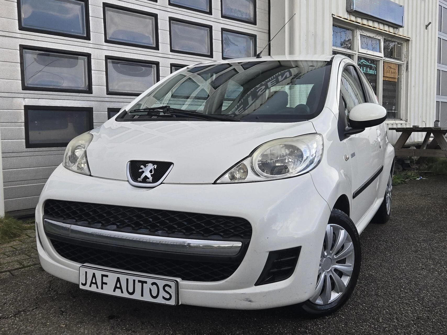 Hoofdafbeelding Peugeot 107