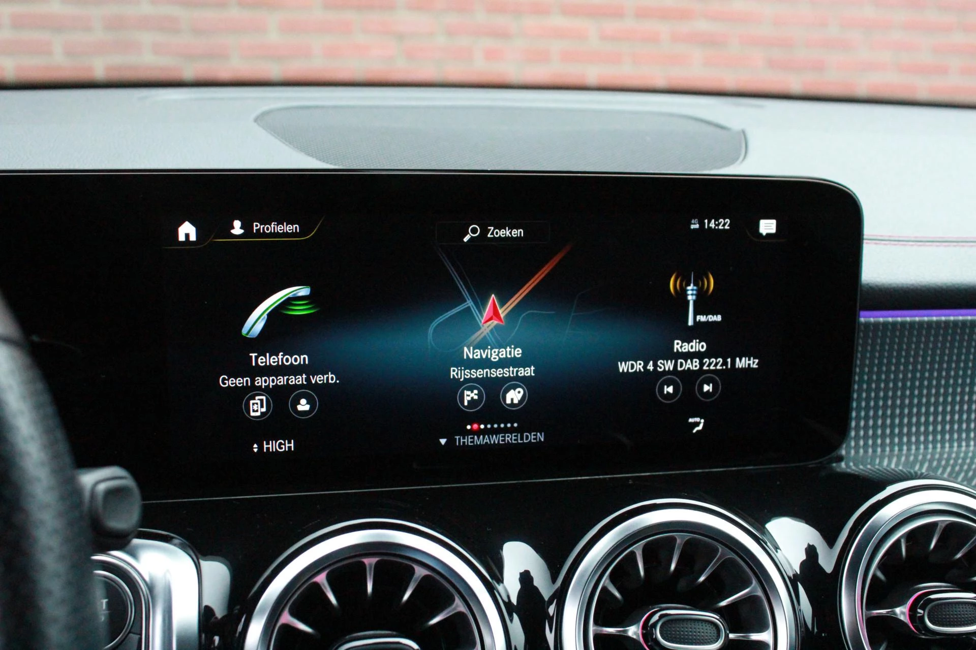 Hoofdafbeelding Mercedes-Benz EQB