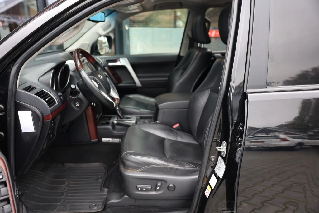 Hoofdafbeelding Toyota Land Cruiser