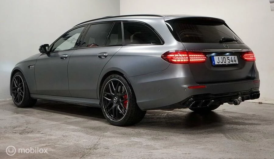 Hoofdafbeelding Mercedes-Benz E-Klasse