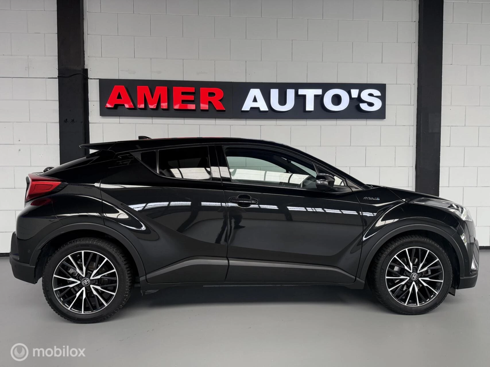 Hoofdafbeelding Toyota C-HR