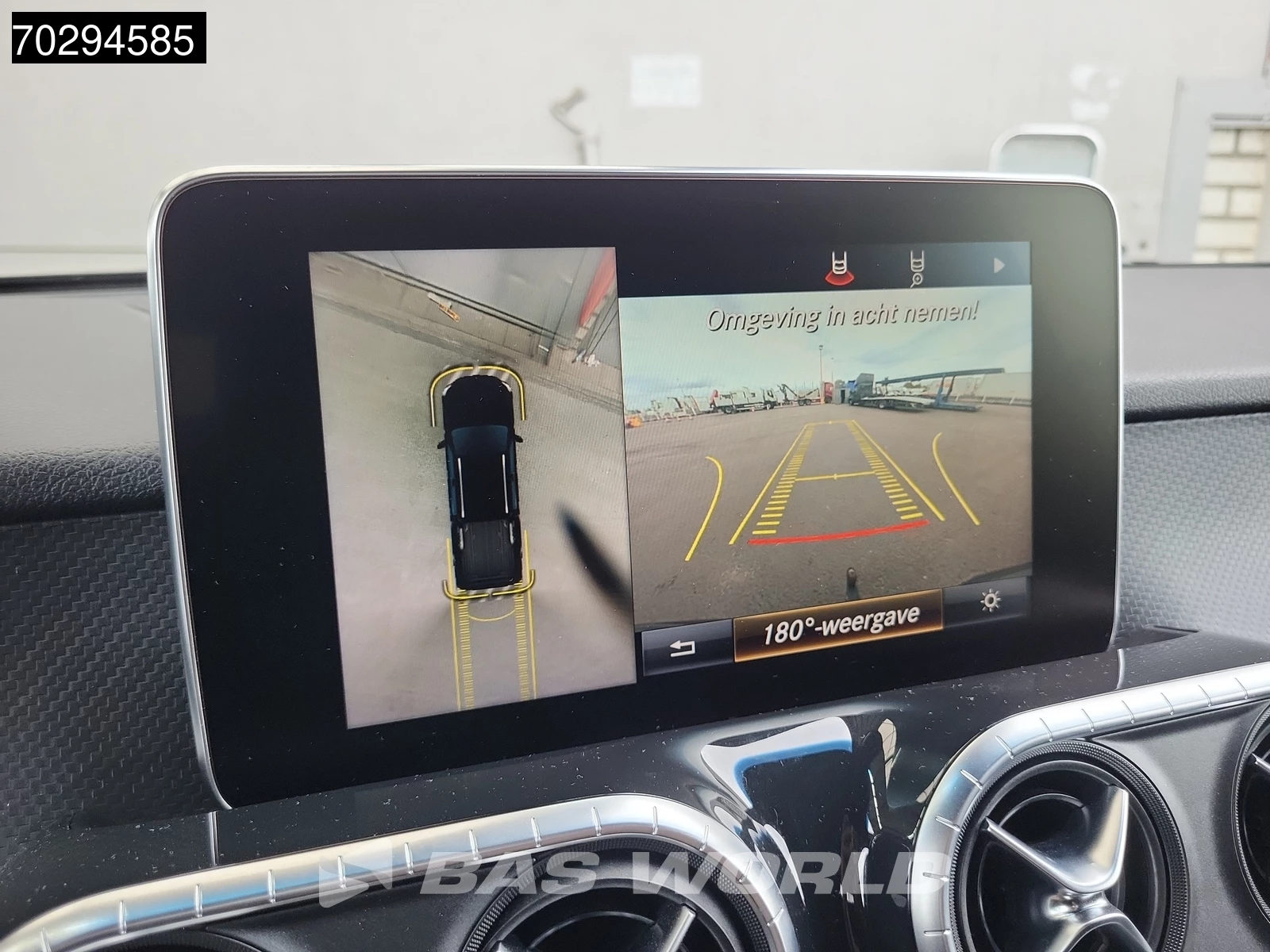 Hoofdafbeelding Mercedes-Benz X-Klasse