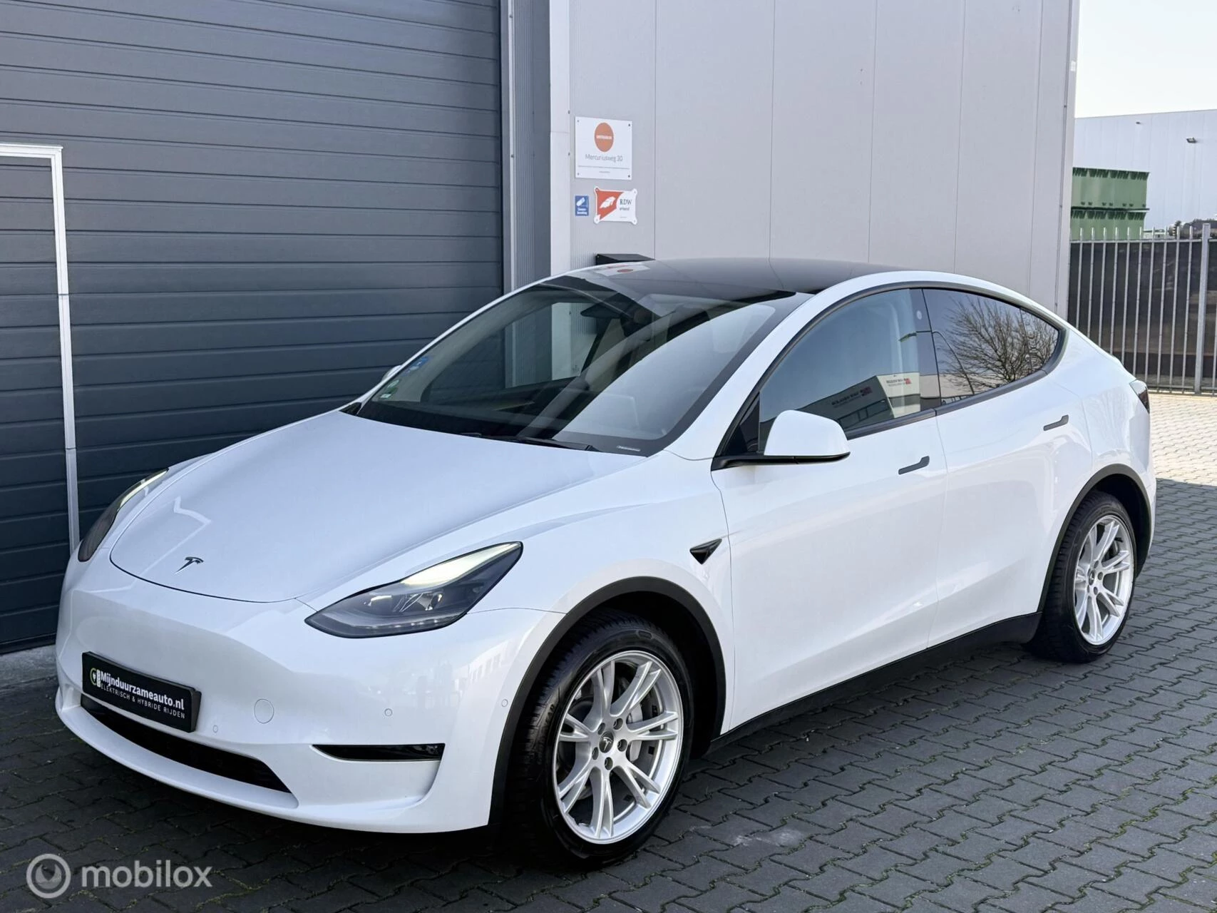 Hoofdafbeelding Tesla Model Y