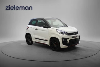 Ligier JS60 dCi Sport Ultimate - 2022 - 6.903 Km - Camera, Leer, Stuurbekr.