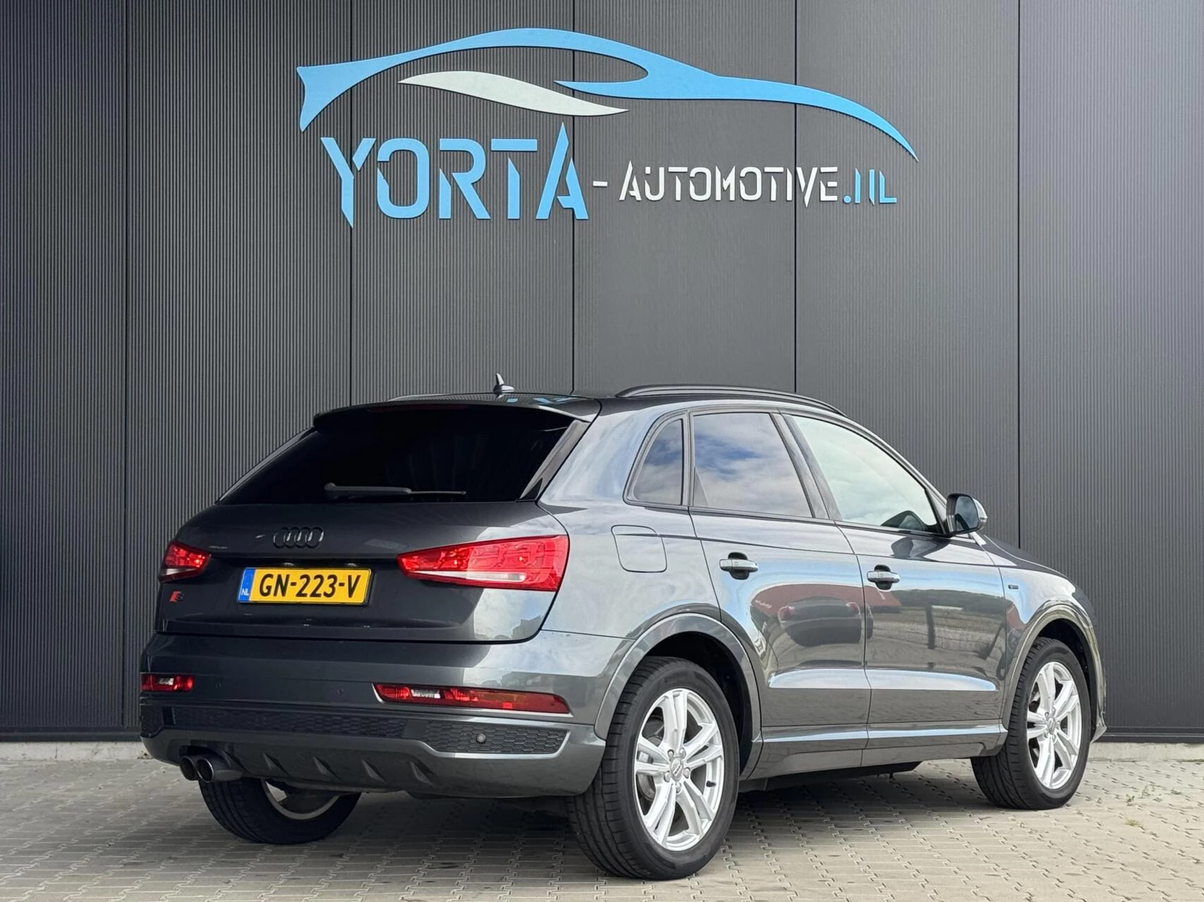 Hoofdafbeelding Audi Q3