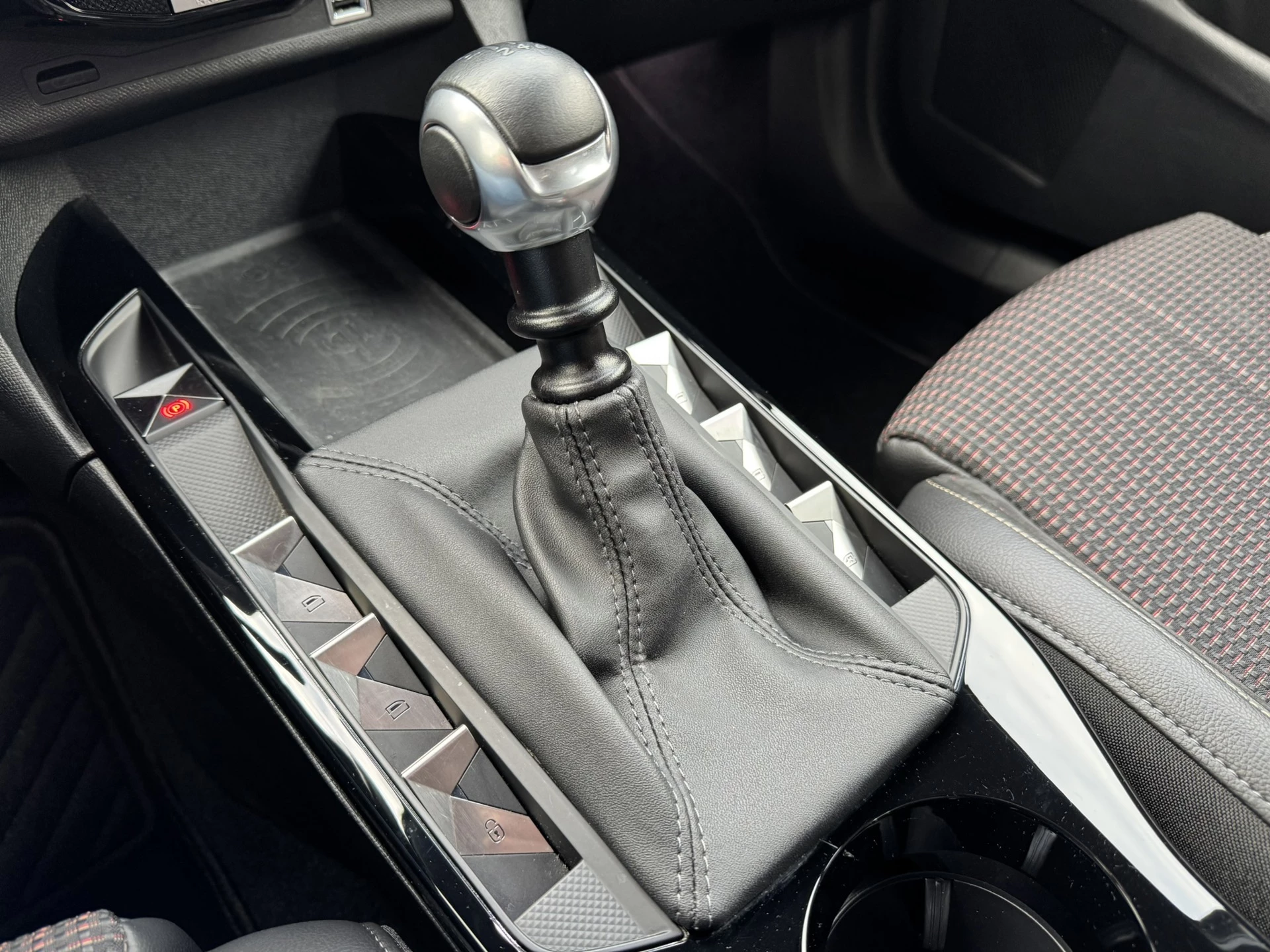 Hoofdafbeelding DS DS 3