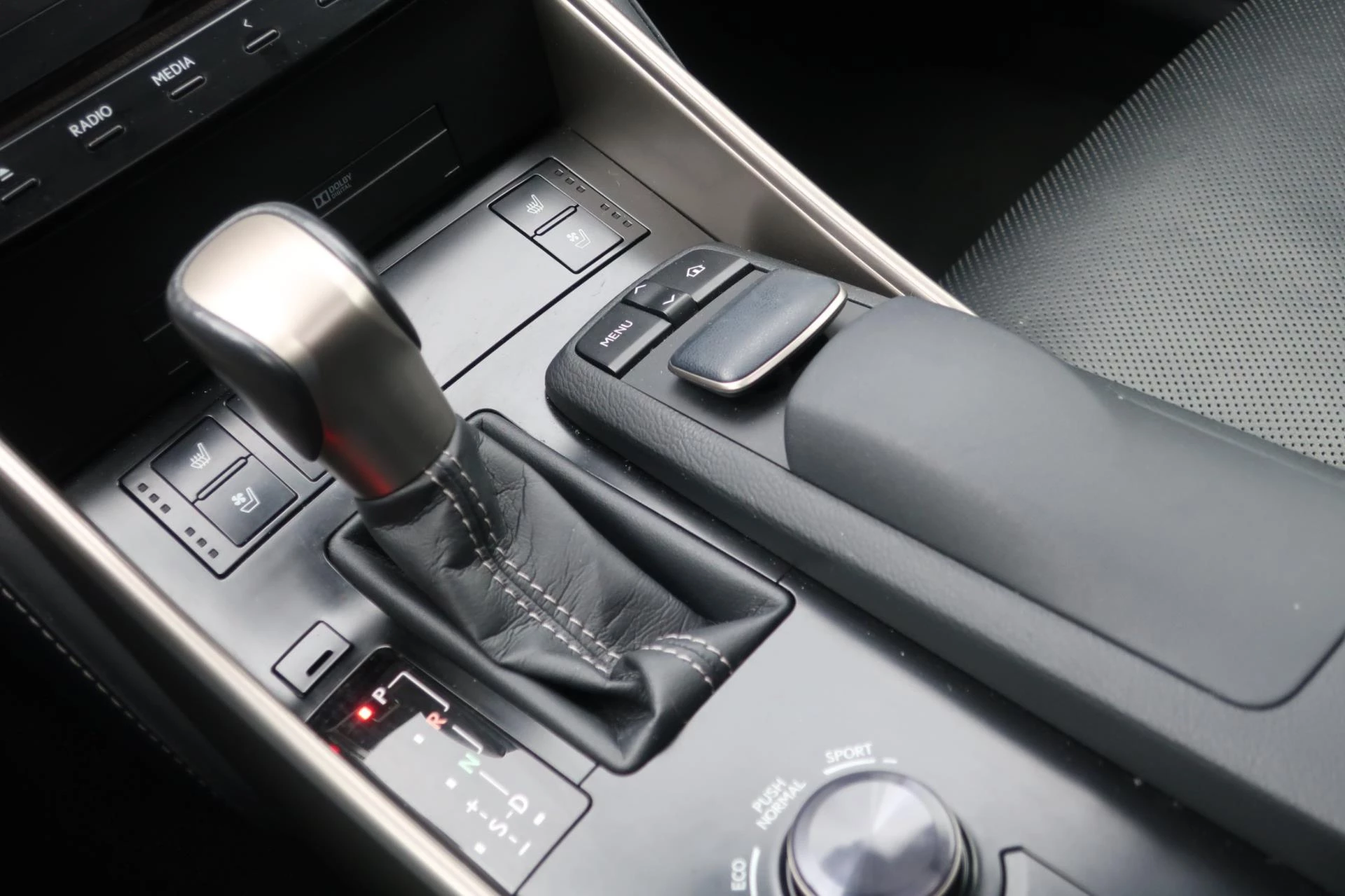 Hoofdafbeelding Lexus IS