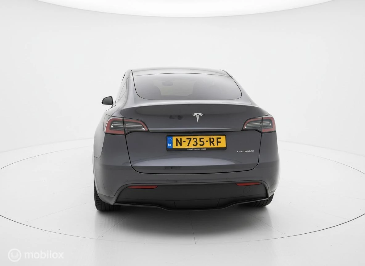 Hoofdafbeelding Tesla Model Y