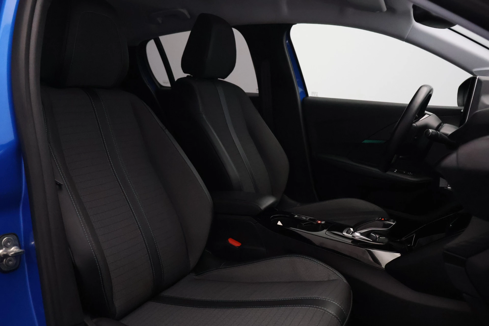 Hoofdafbeelding Peugeot e-208