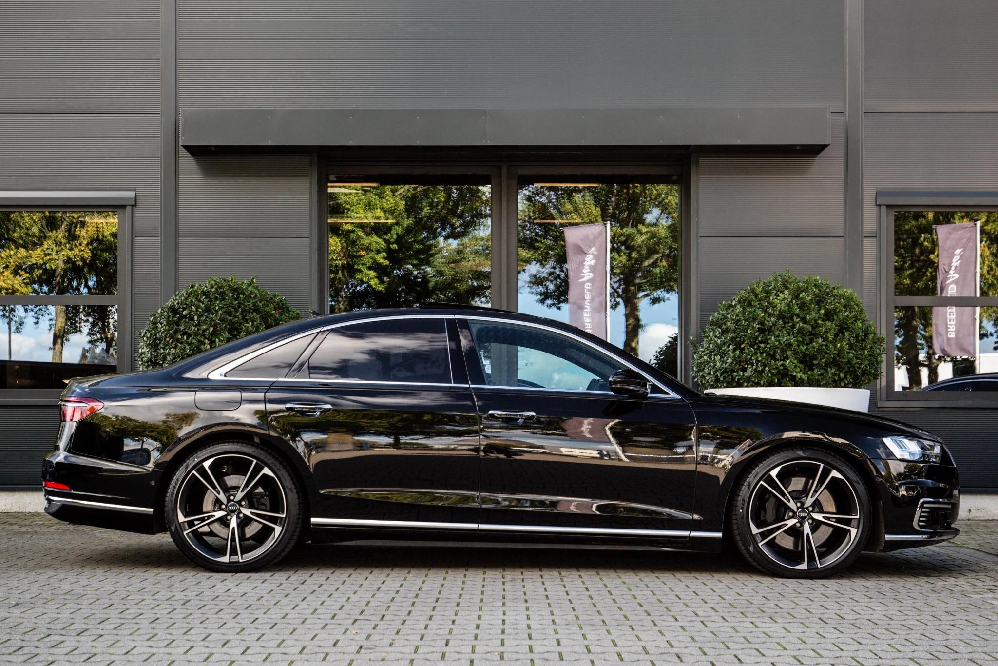 Hoofdafbeelding Audi A8