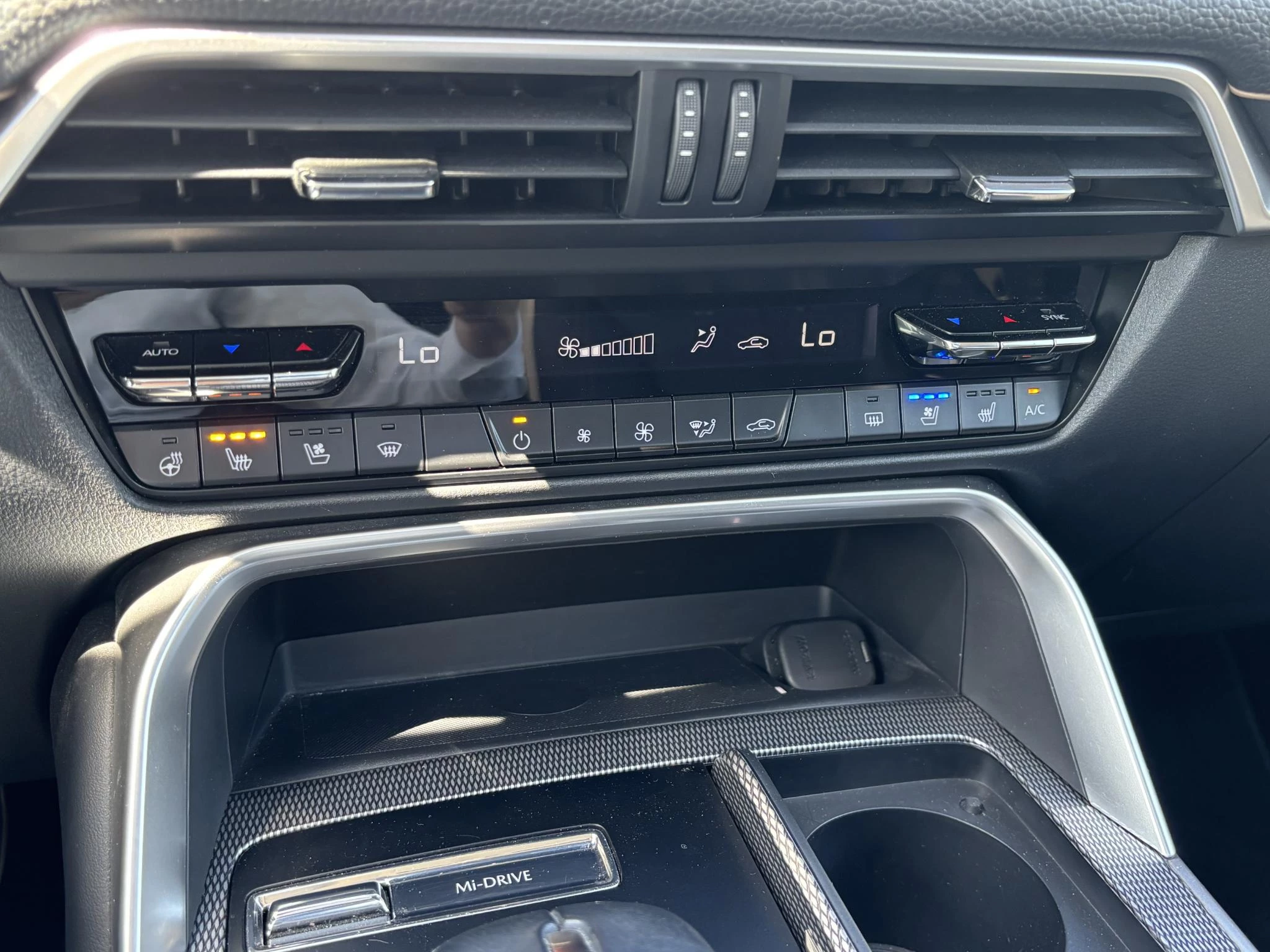 Hoofdafbeelding Mazda CX-60