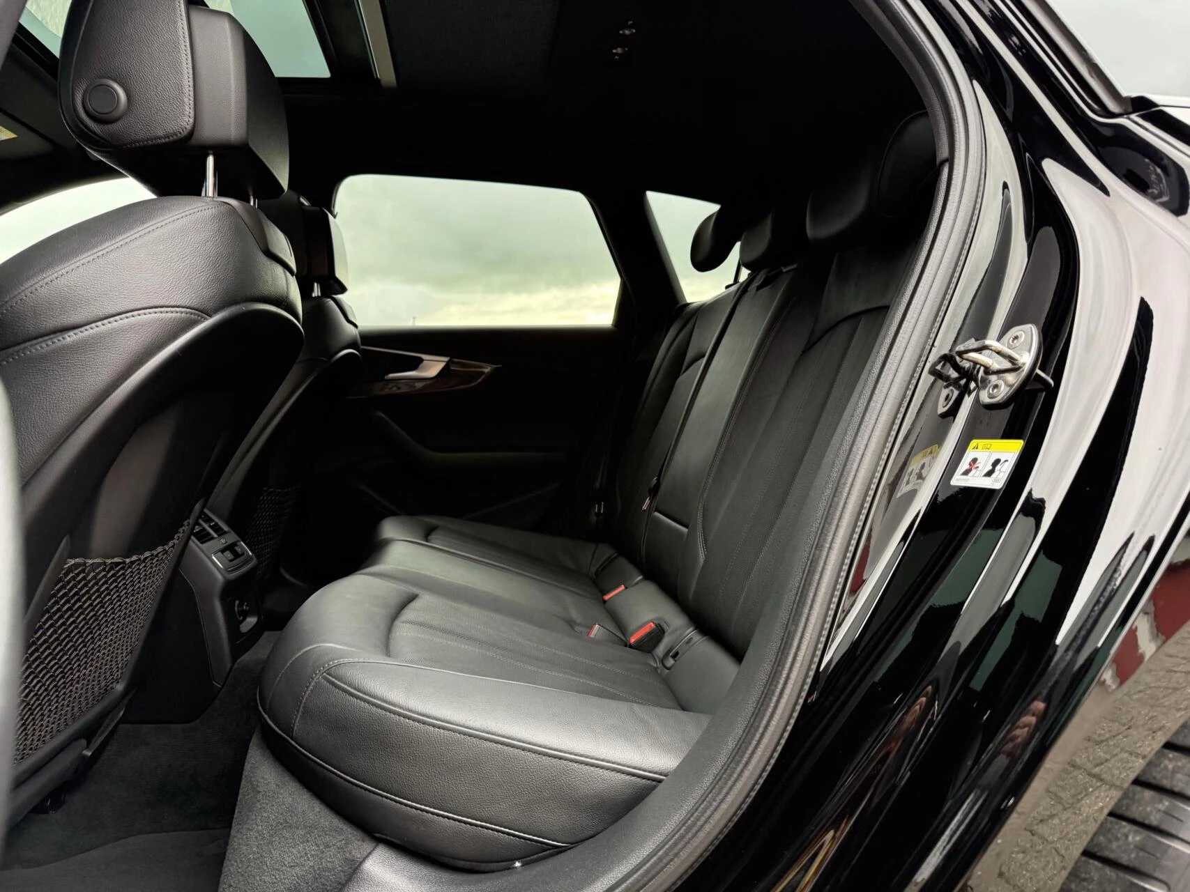 Hoofdafbeelding Audi S4