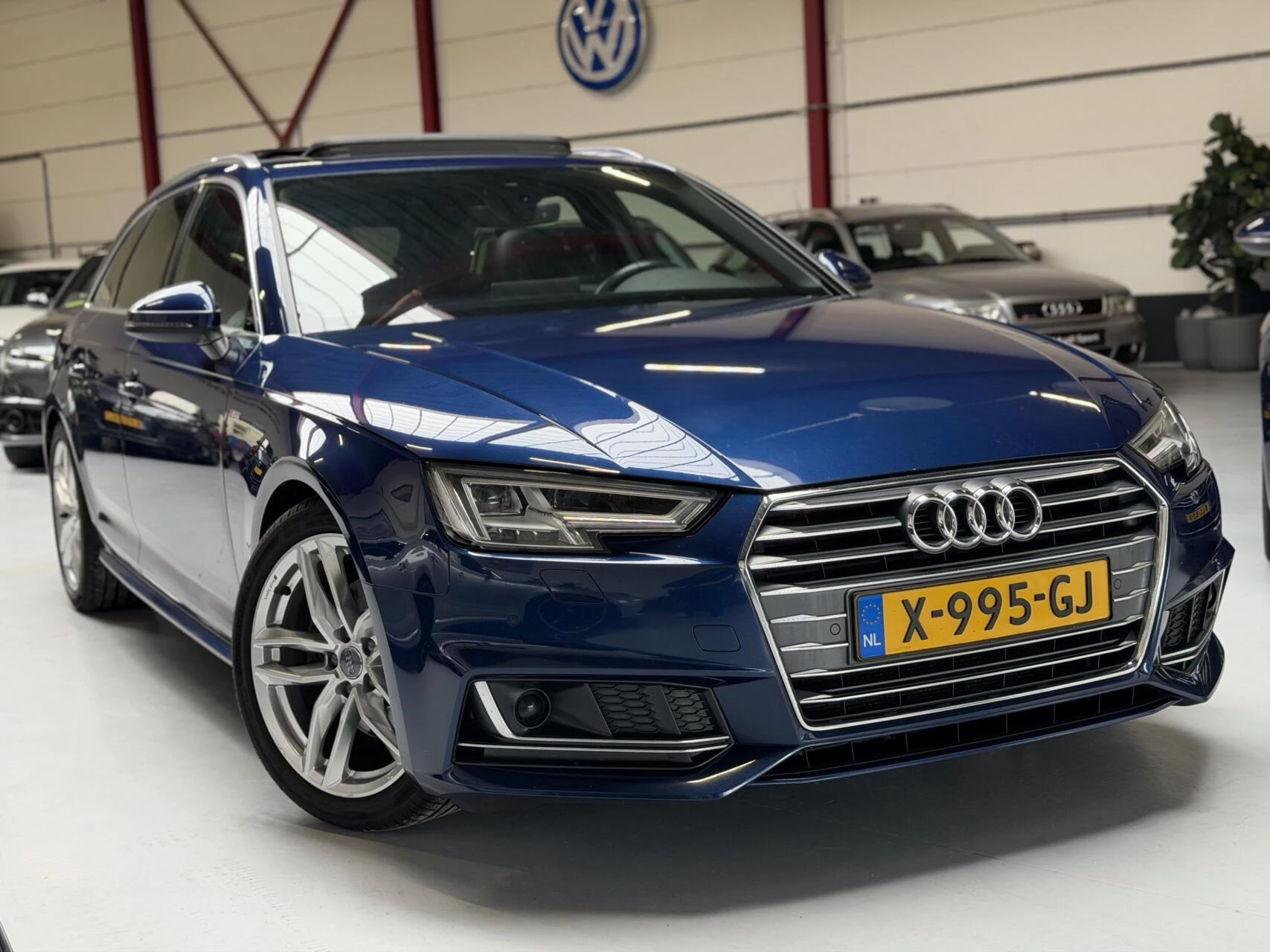 Hoofdafbeelding Audi A4