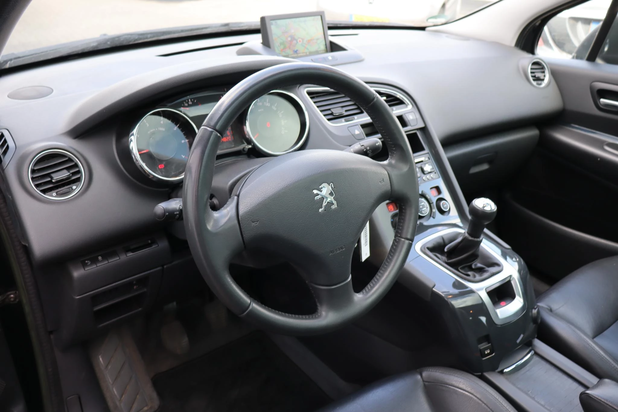 Hoofdafbeelding Peugeot 5008