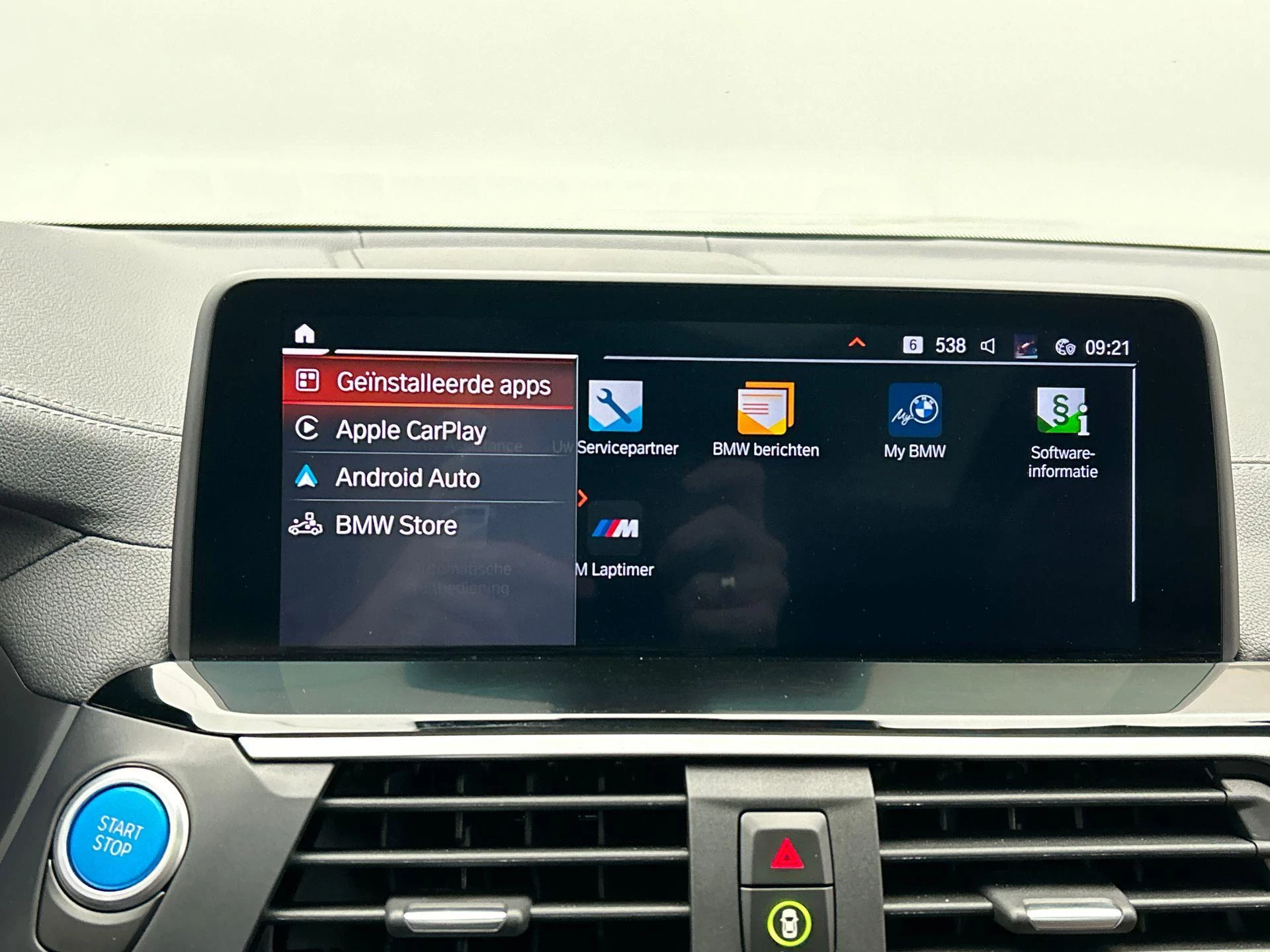 Hoofdafbeelding BMW iX3