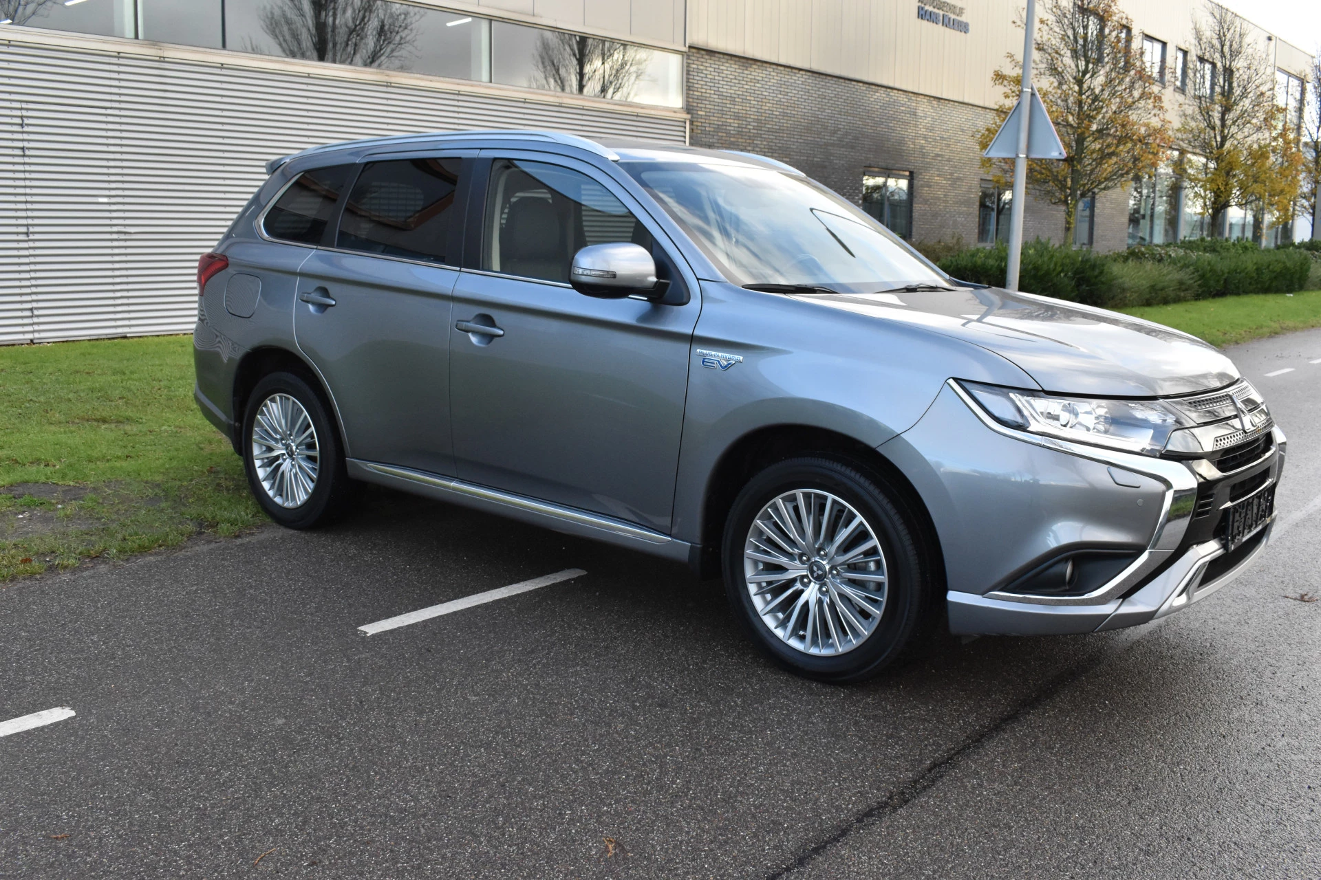 Hoofdafbeelding Mitsubishi Outlander