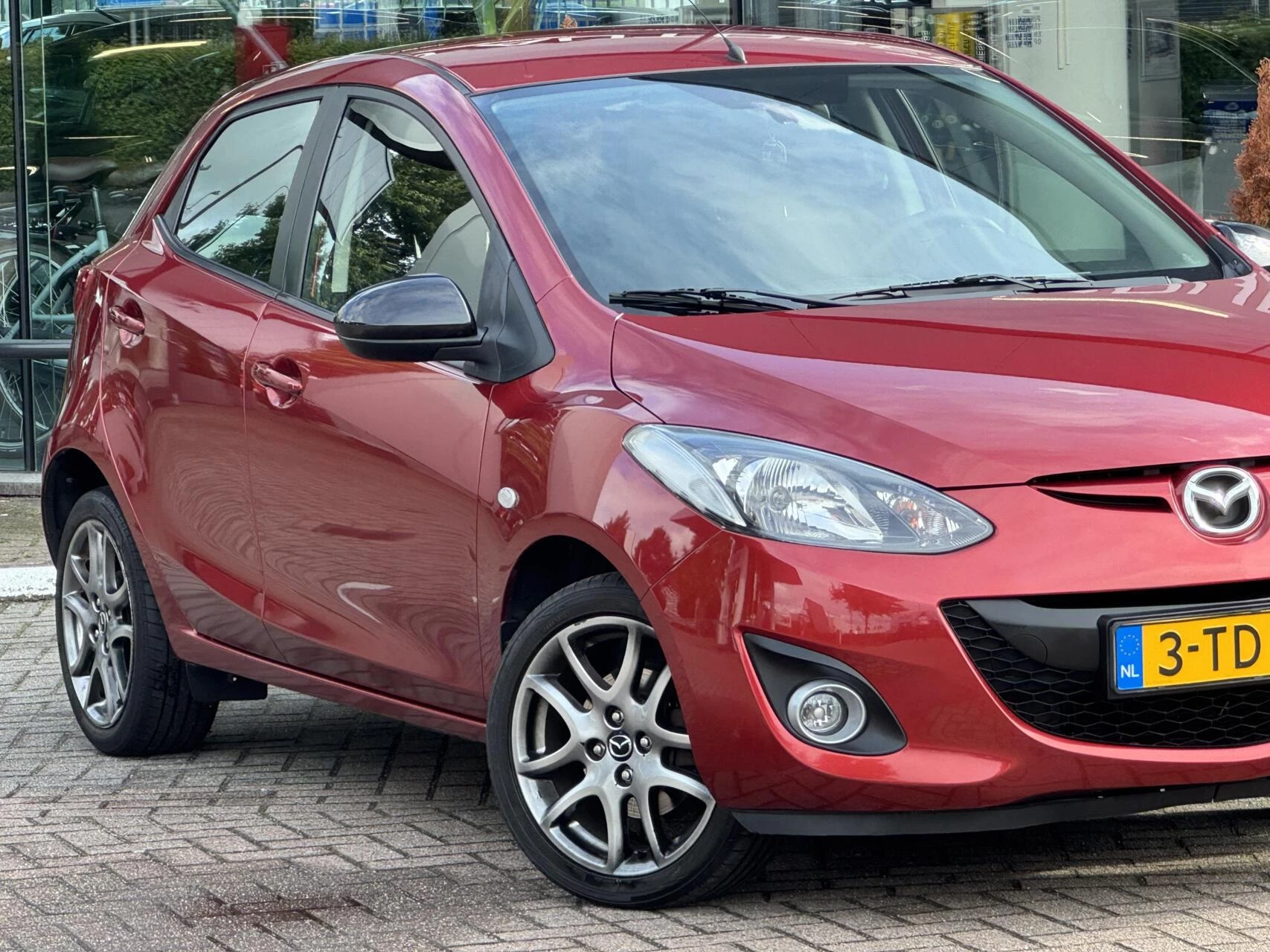 Hoofdafbeelding Mazda 2