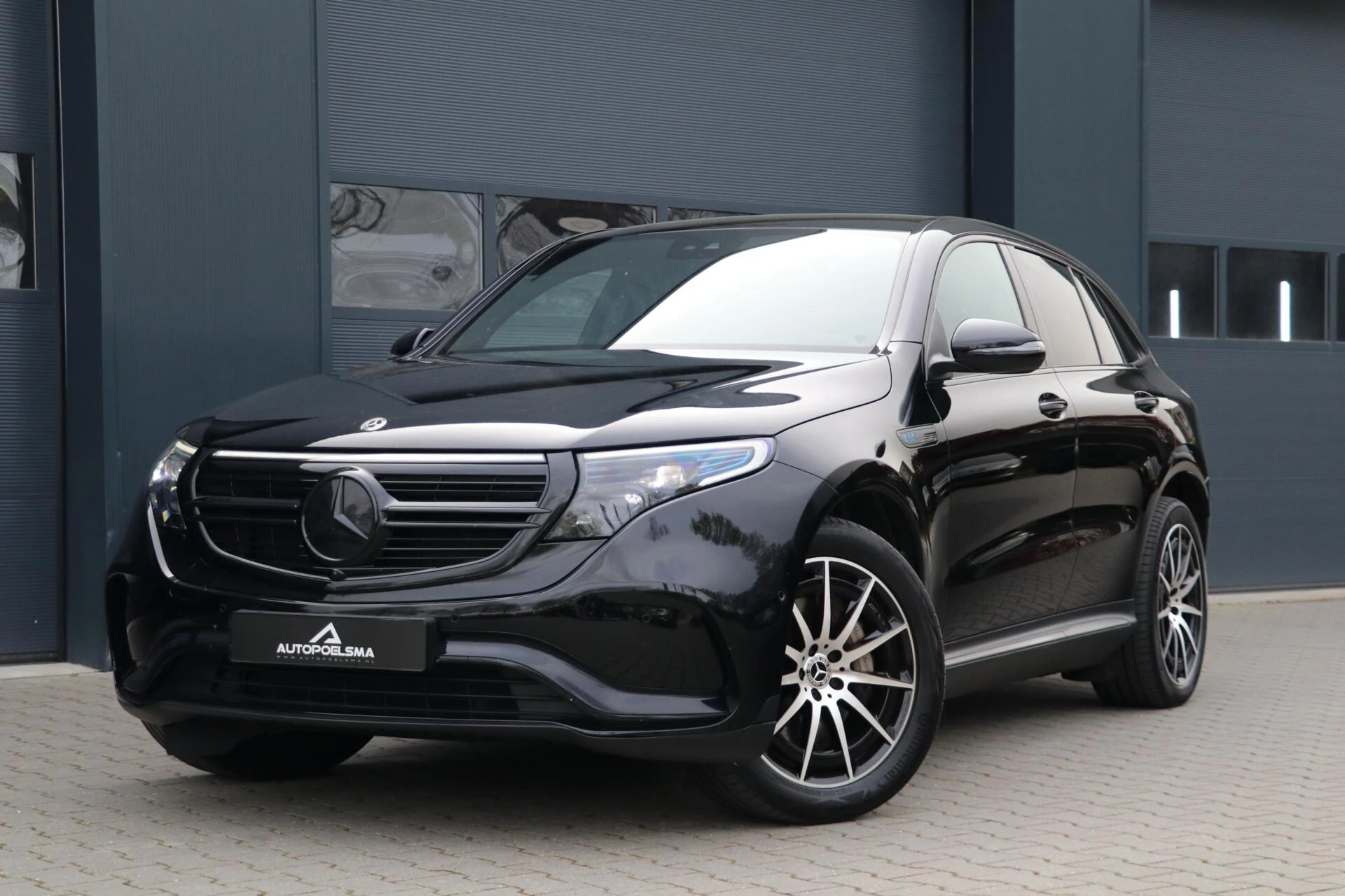 Hoofdafbeelding Mercedes-Benz EQC