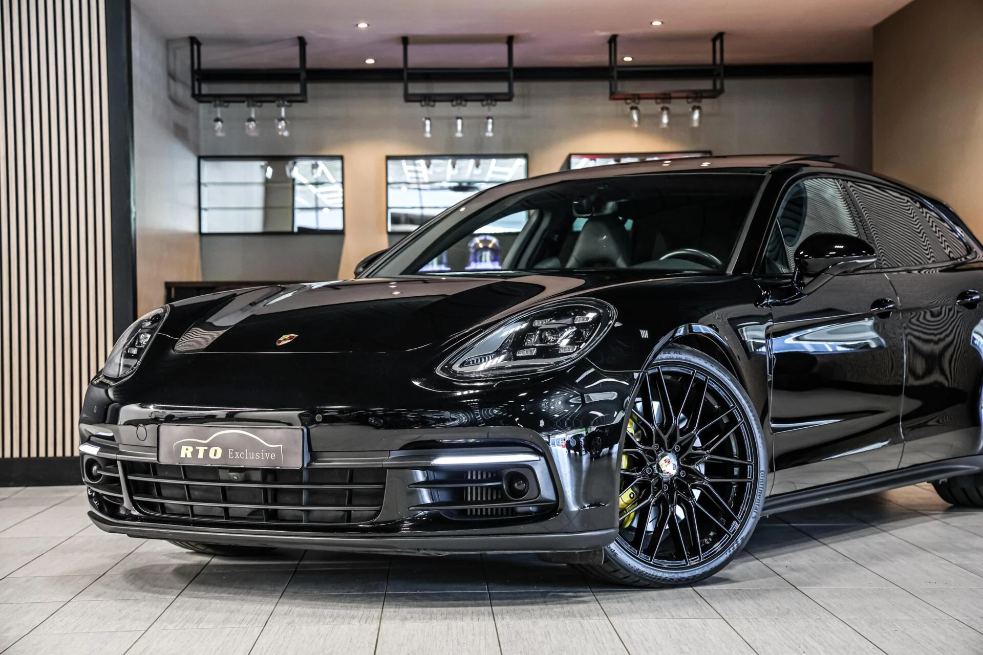 Hoofdafbeelding Porsche Panamera