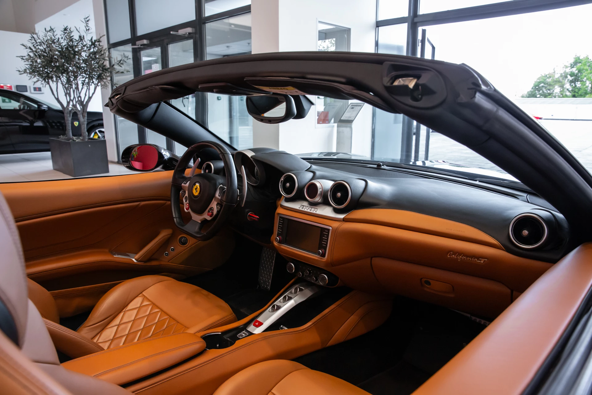 Hoofdafbeelding Ferrari California