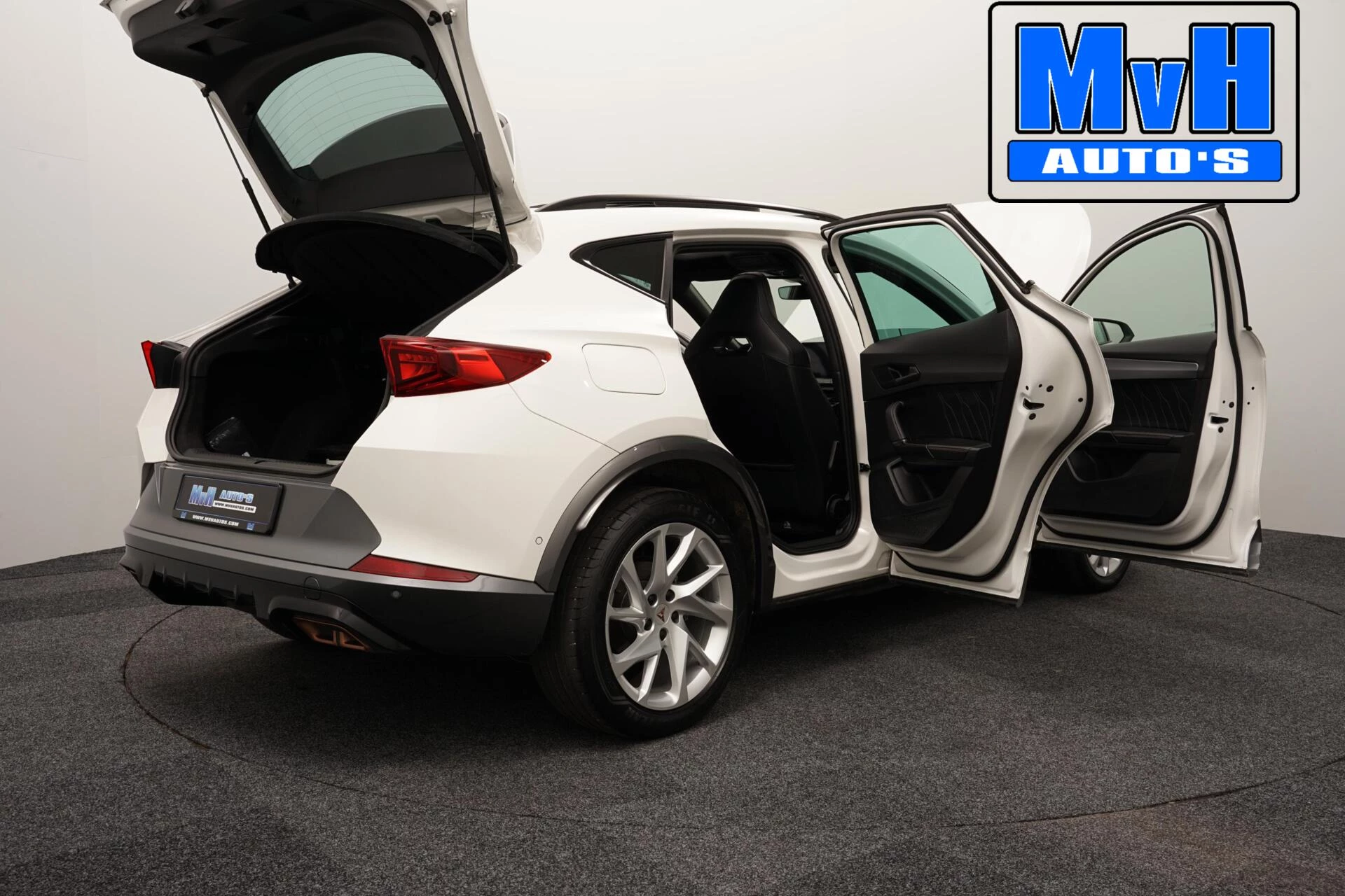 Hoofdafbeelding CUPRA Formentor