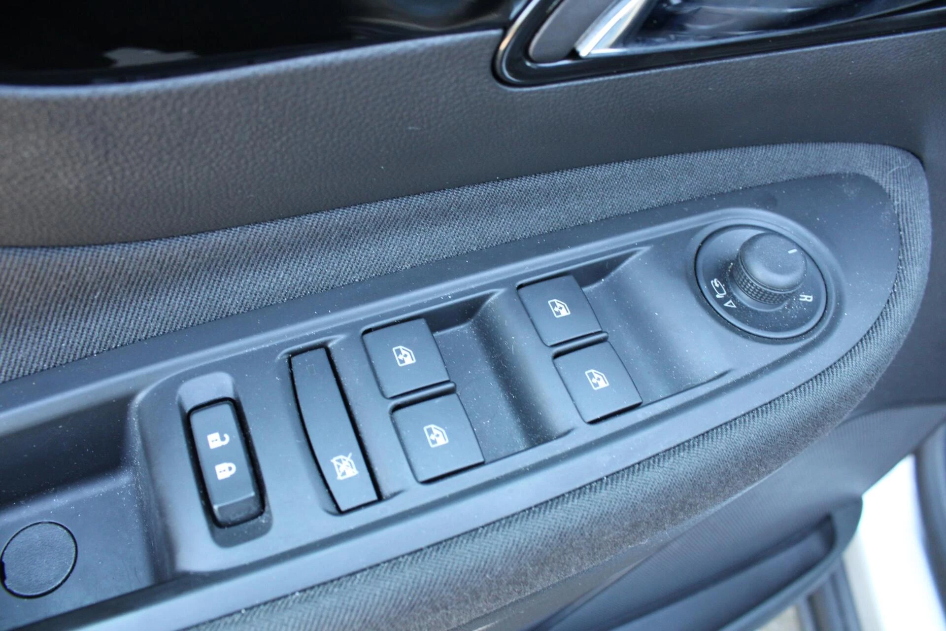 Hoofdafbeelding Opel Mokka X