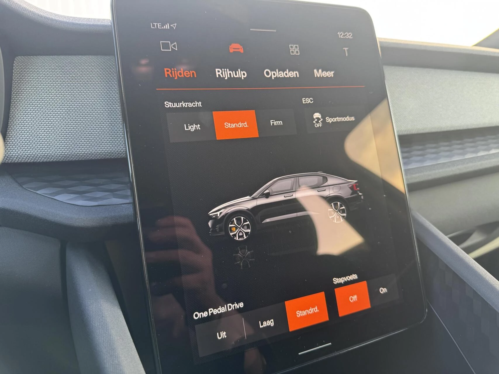 Hoofdafbeelding Polestar 2