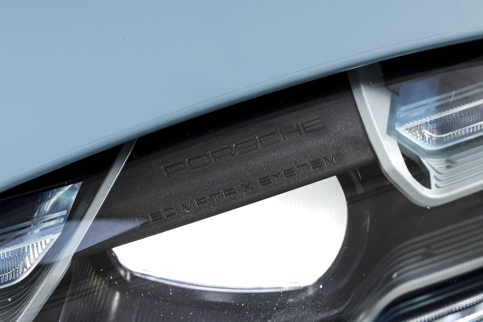 Hoofdafbeelding Porsche Taycan