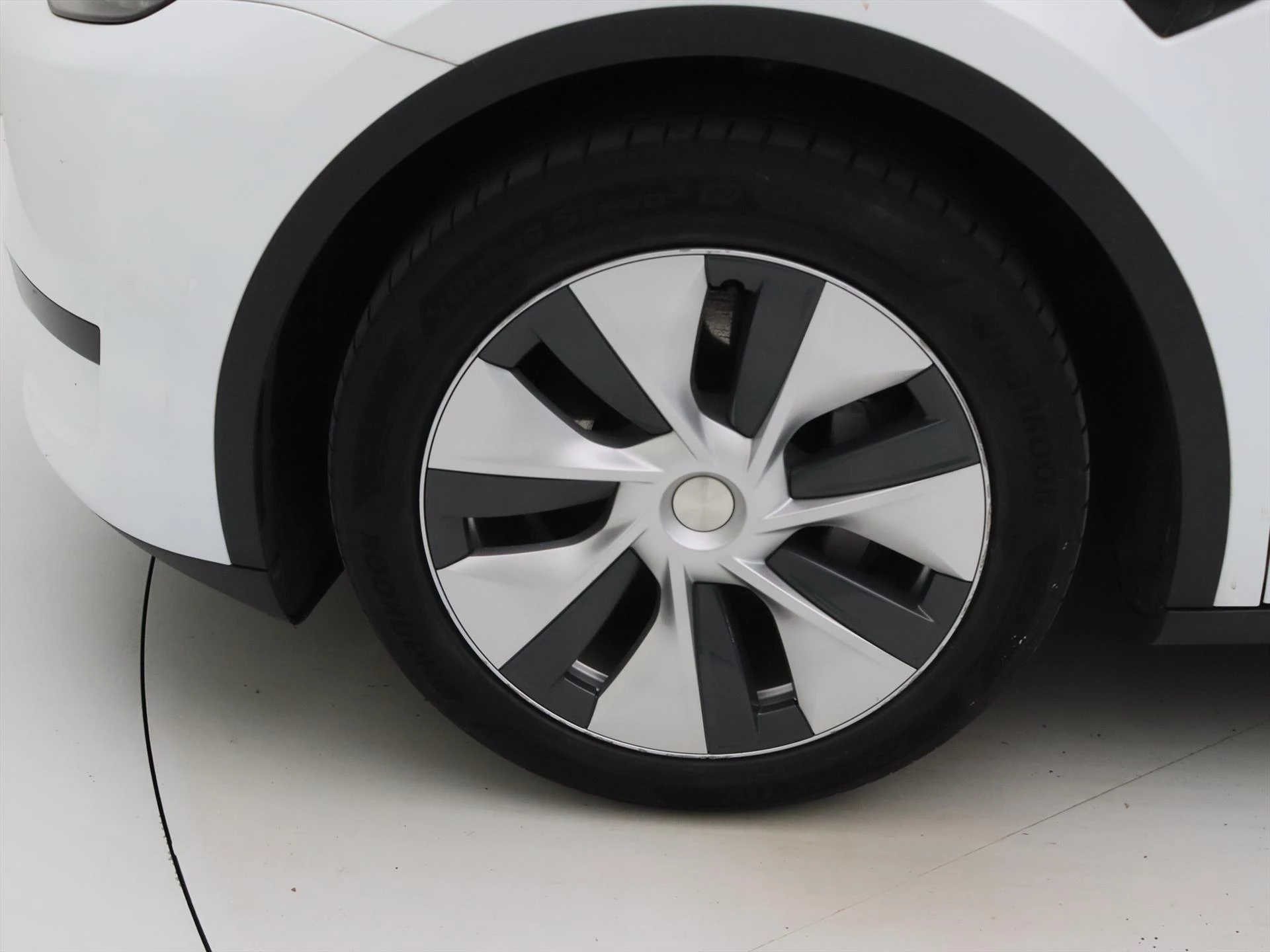 Hoofdafbeelding Tesla Model Y