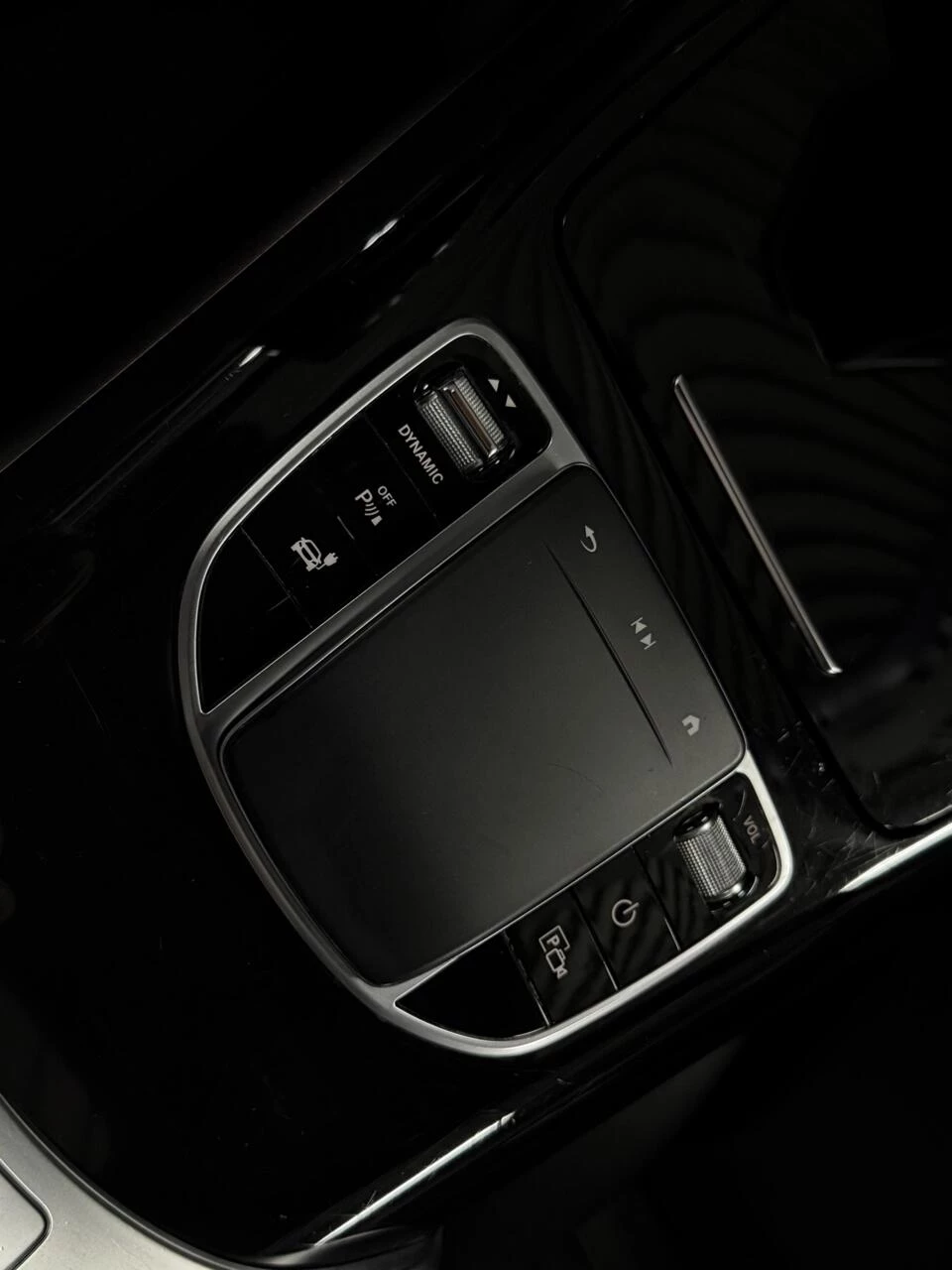 Hoofdafbeelding Mercedes-Benz EQC