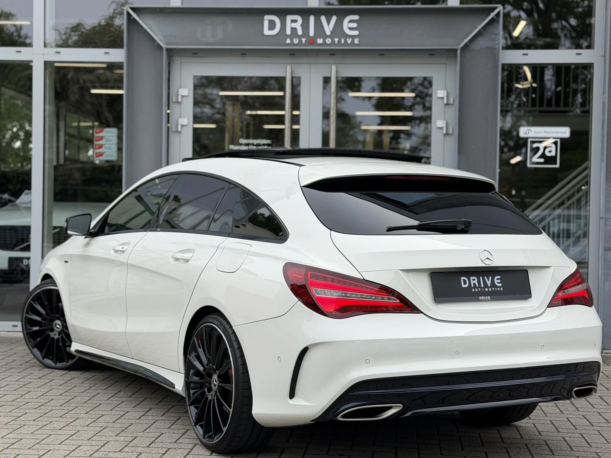 Hoofdafbeelding Mercedes-Benz CLA