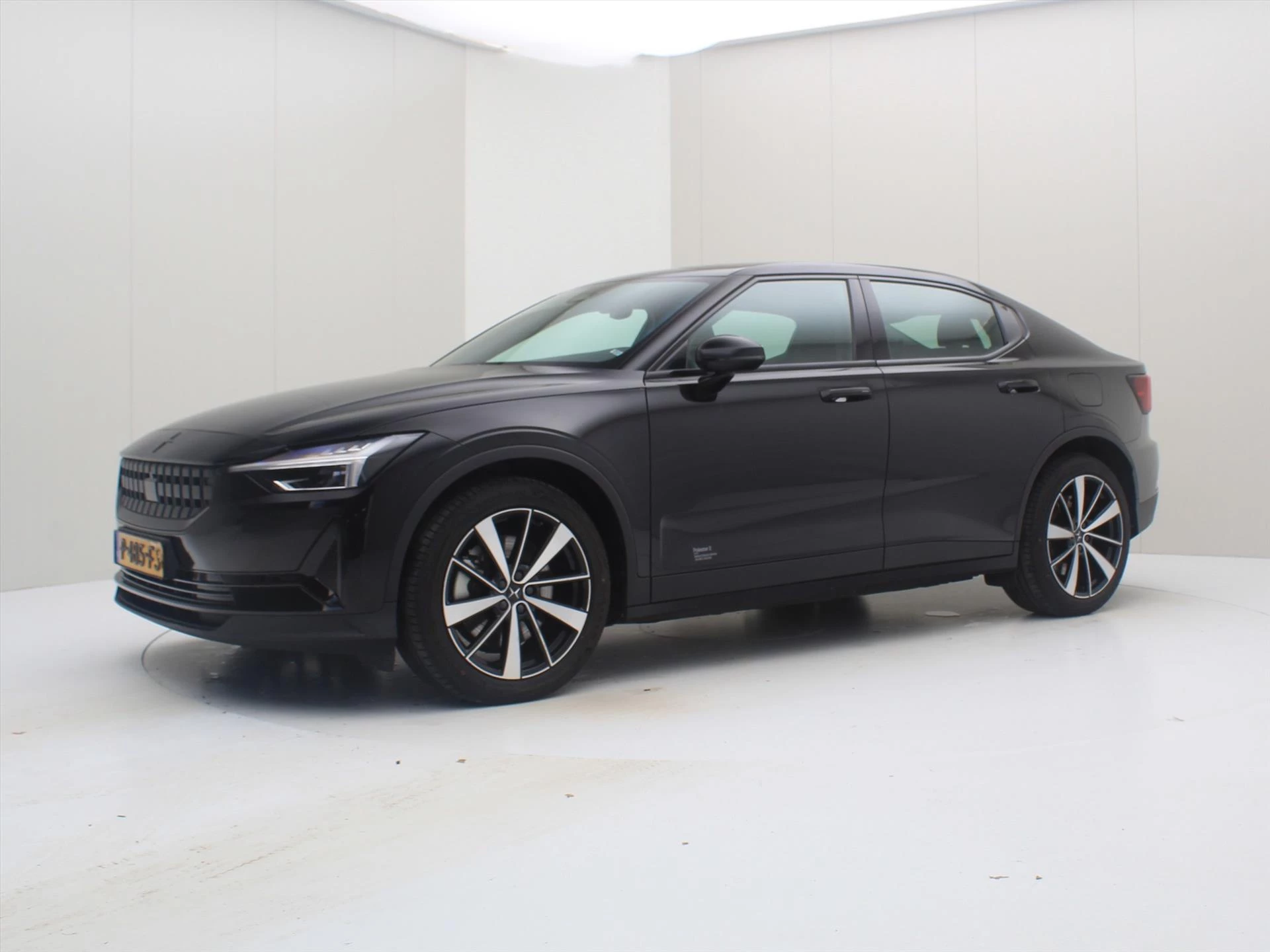 Hoofdafbeelding Polestar 2