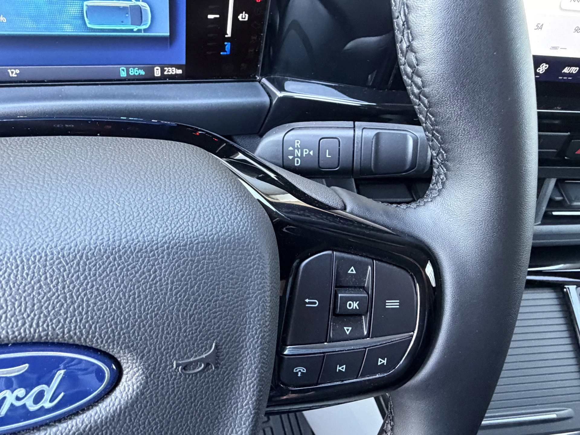 Hoofdafbeelding Ford E-Transit