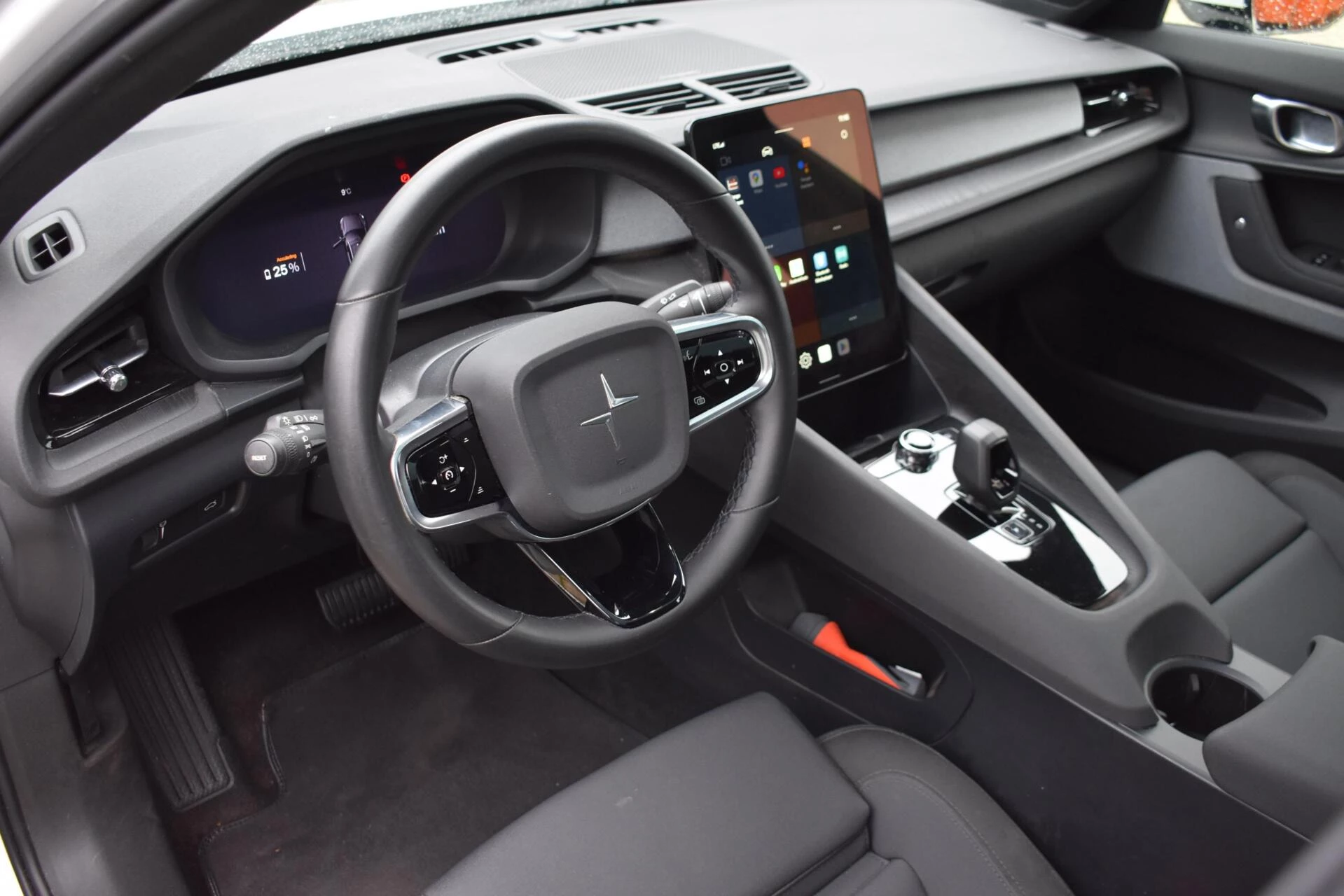 Hoofdafbeelding Polestar 2