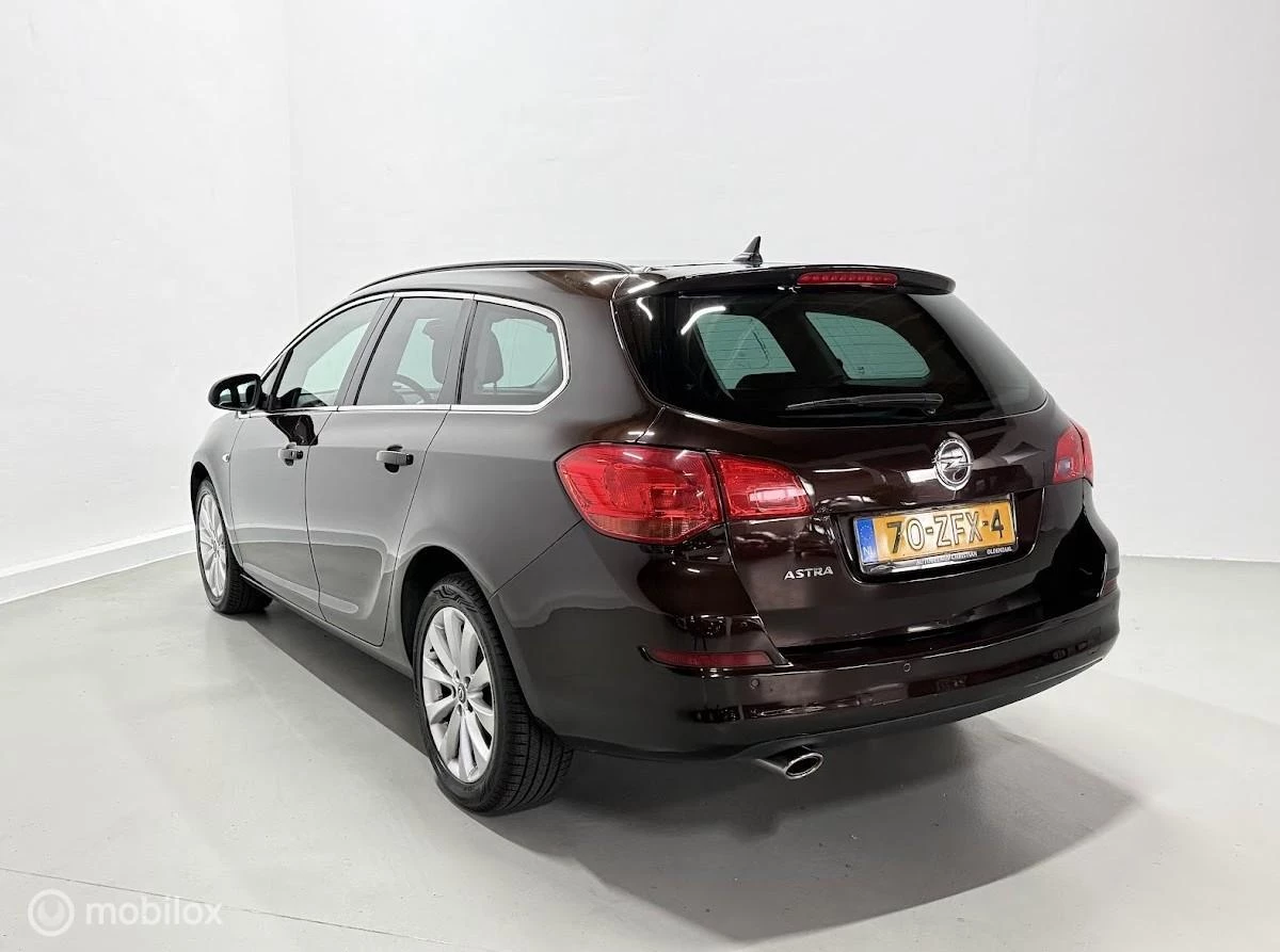 Hoofdafbeelding Opel Astra