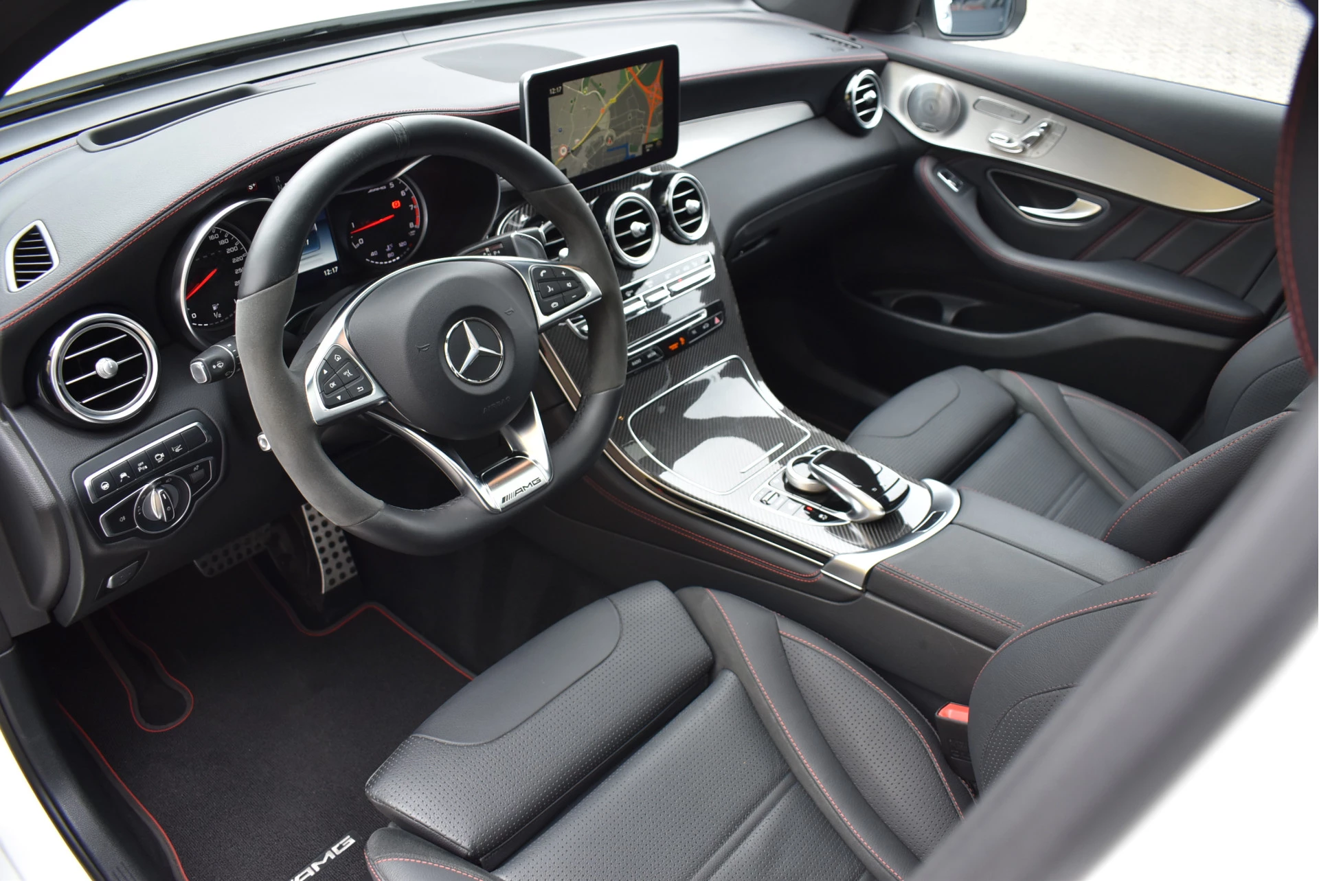 Hoofdafbeelding Mercedes-Benz GLC