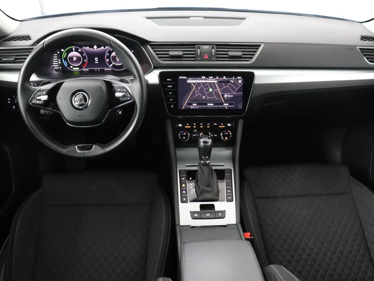 Hoofdafbeelding Škoda Superb