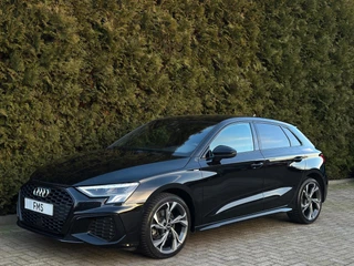 Hoofdafbeelding Audi A3 Audi A3 Sportback 35 TFSI 3x S-Line CarPlay Camera