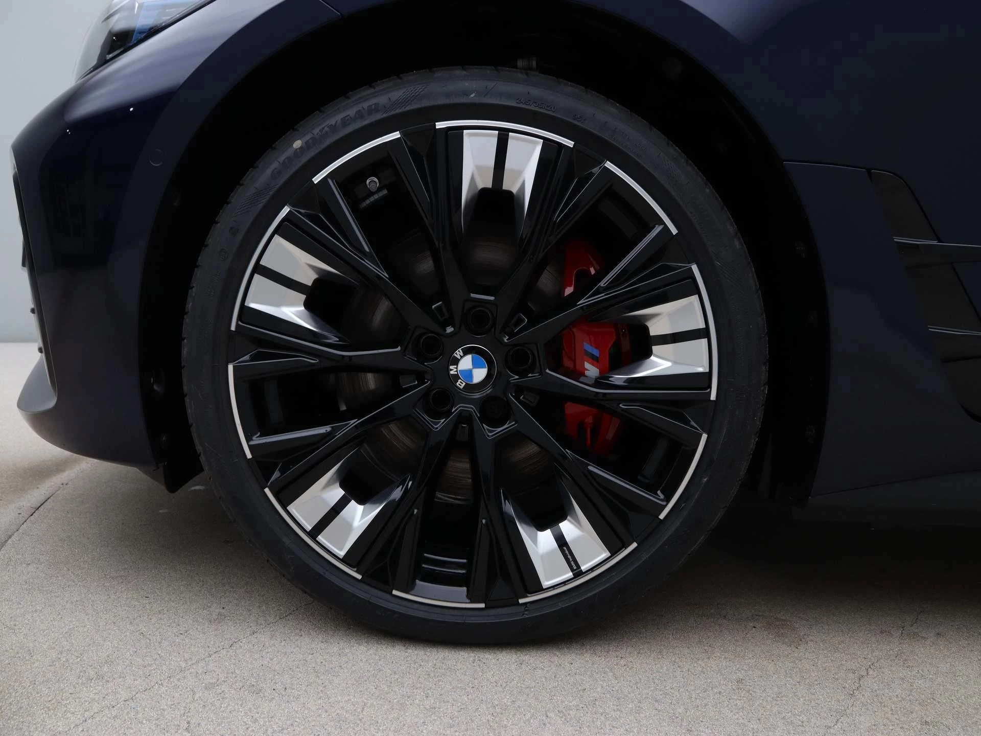 Hoofdafbeelding BMW i4