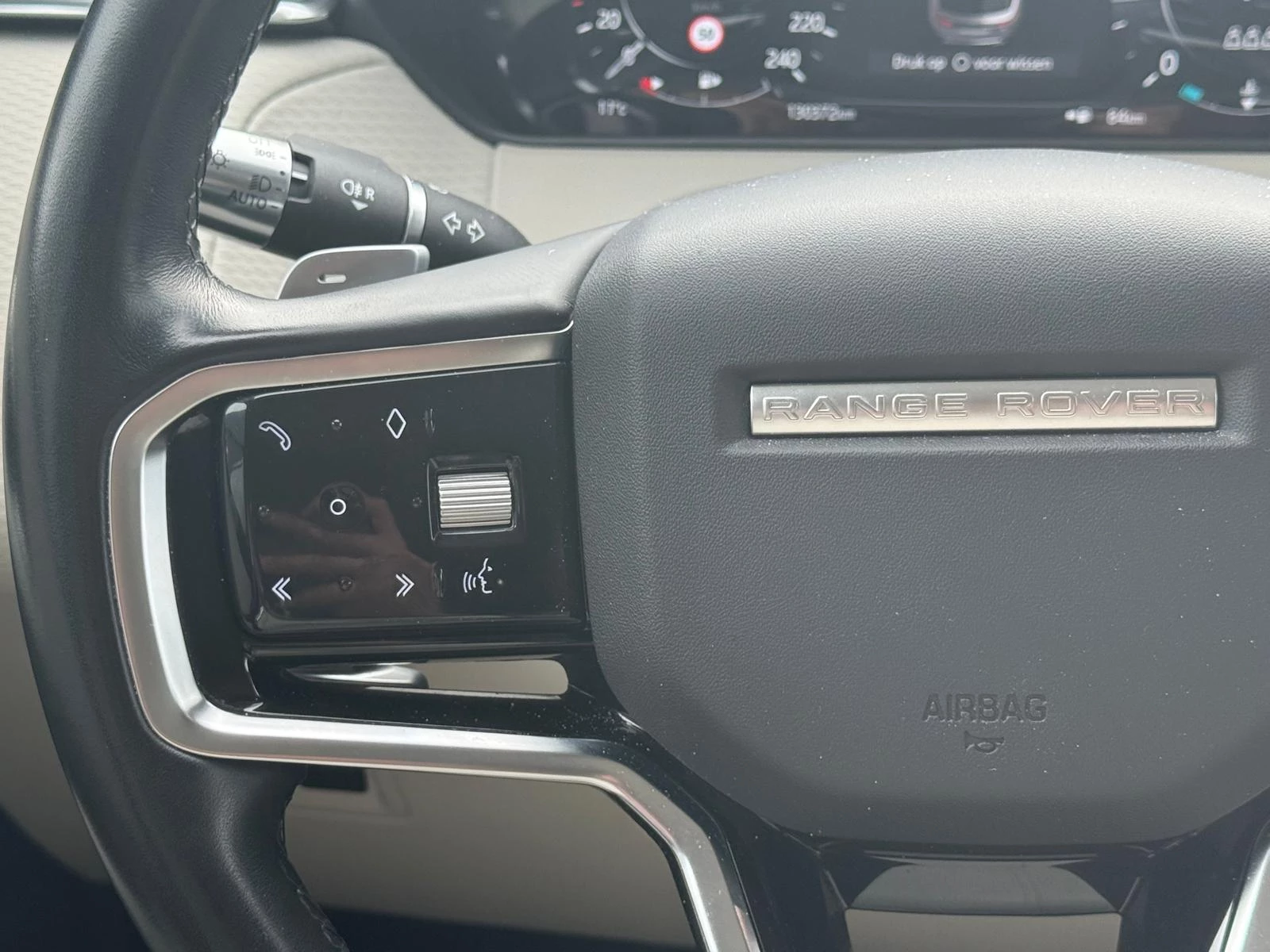Hoofdafbeelding Land Rover Range Rover Velar