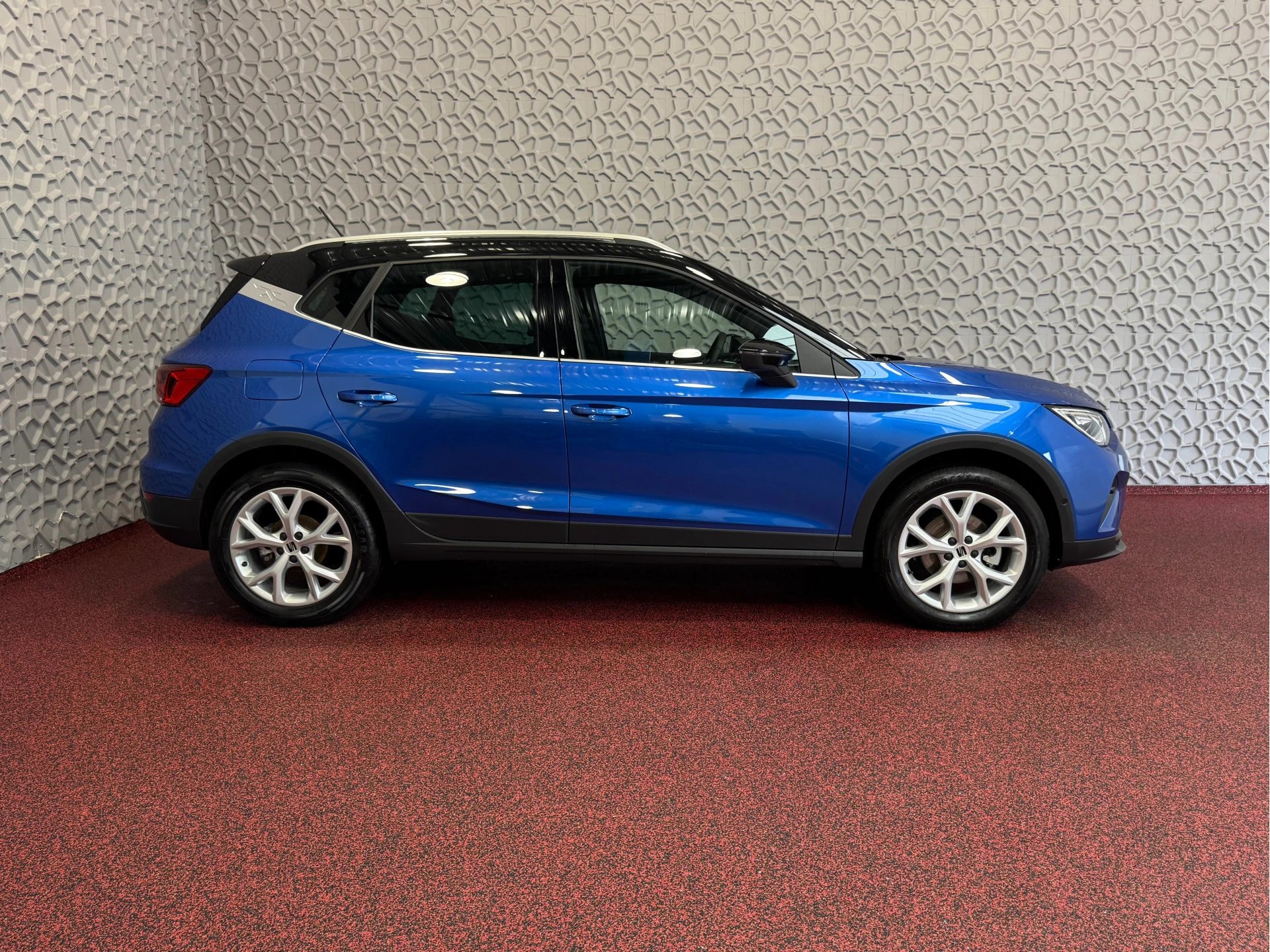 Hoofdafbeelding SEAT Arona