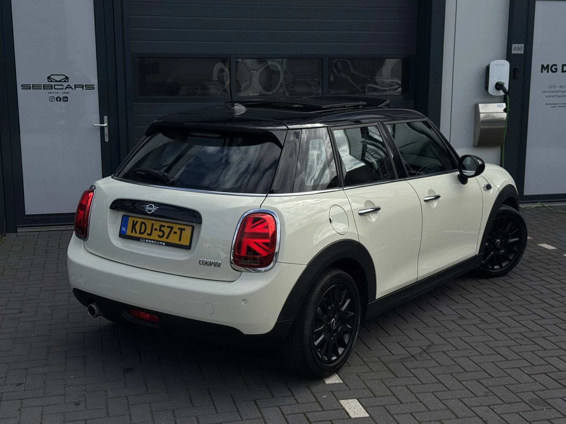 Hoofdafbeelding MINI Cooper