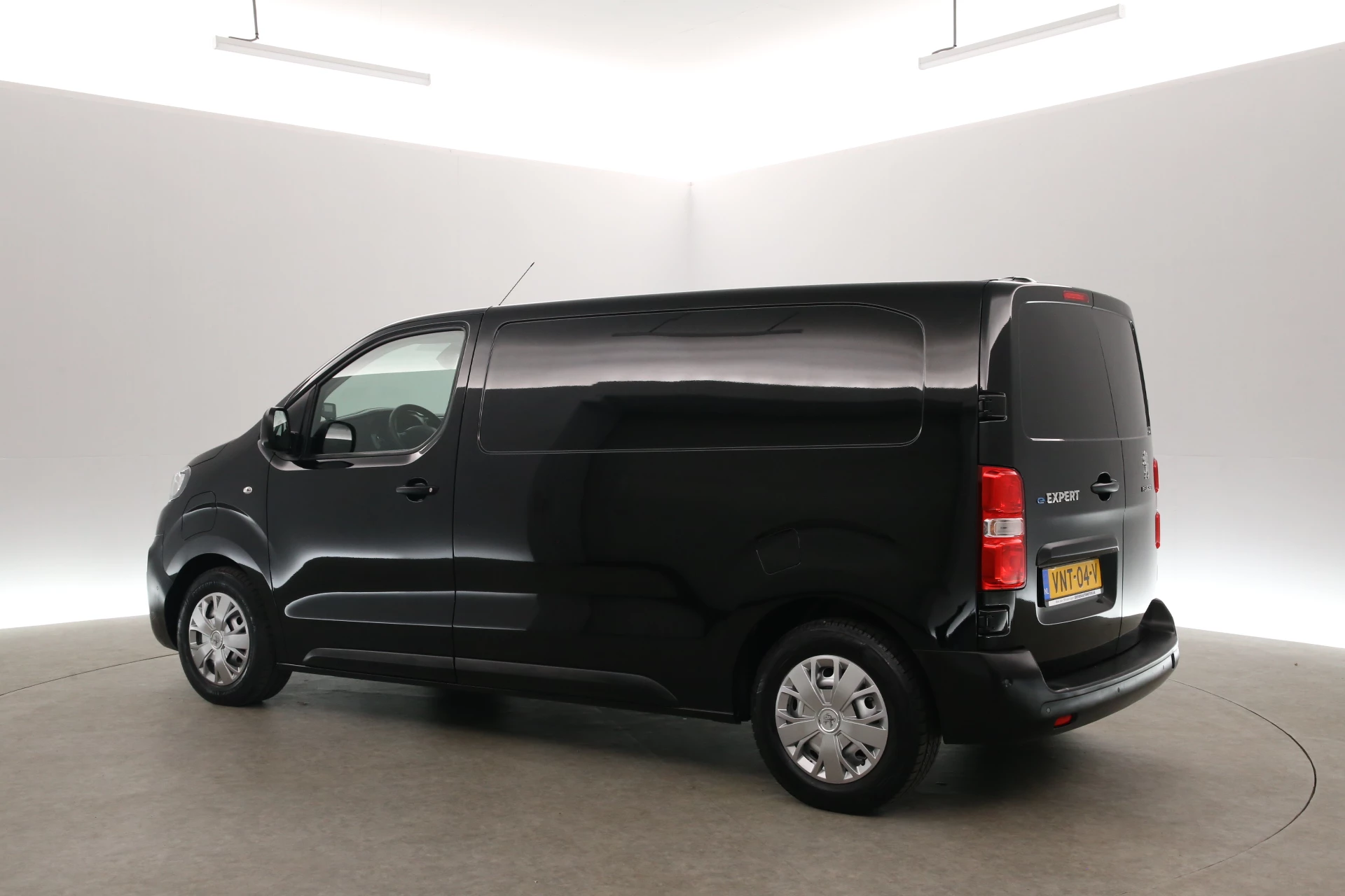 Hoofdafbeelding Peugeot e-Expert