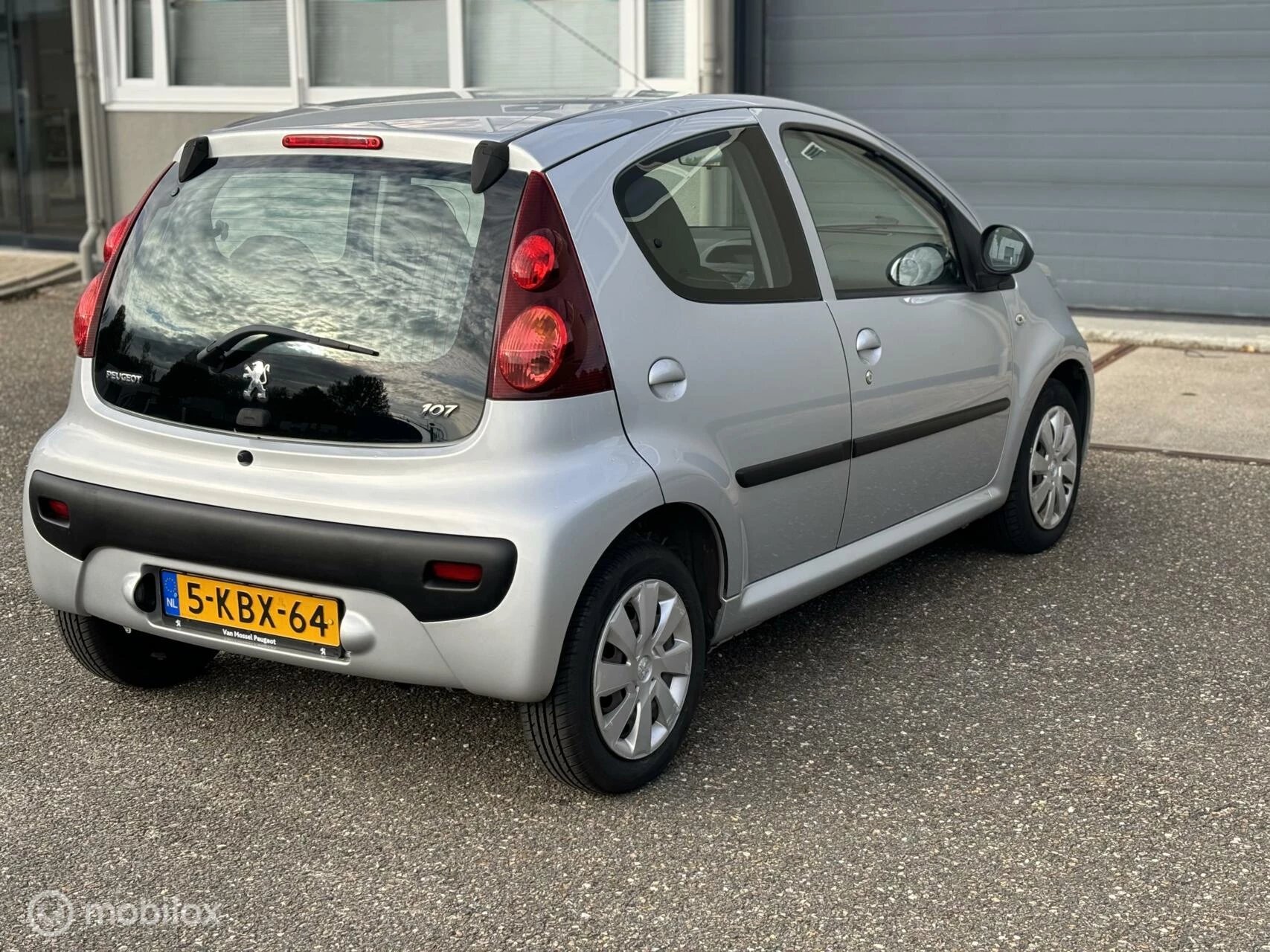 Hoofdafbeelding Peugeot 107