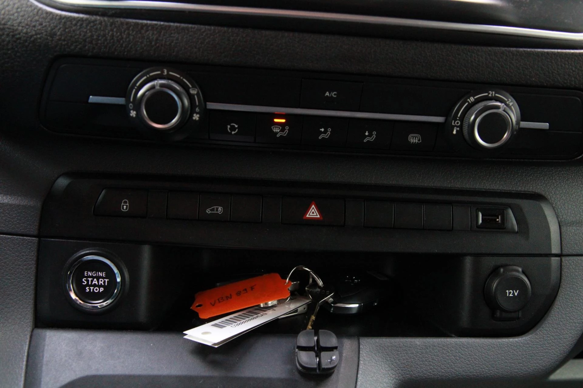 Hoofdafbeelding Peugeot Expert