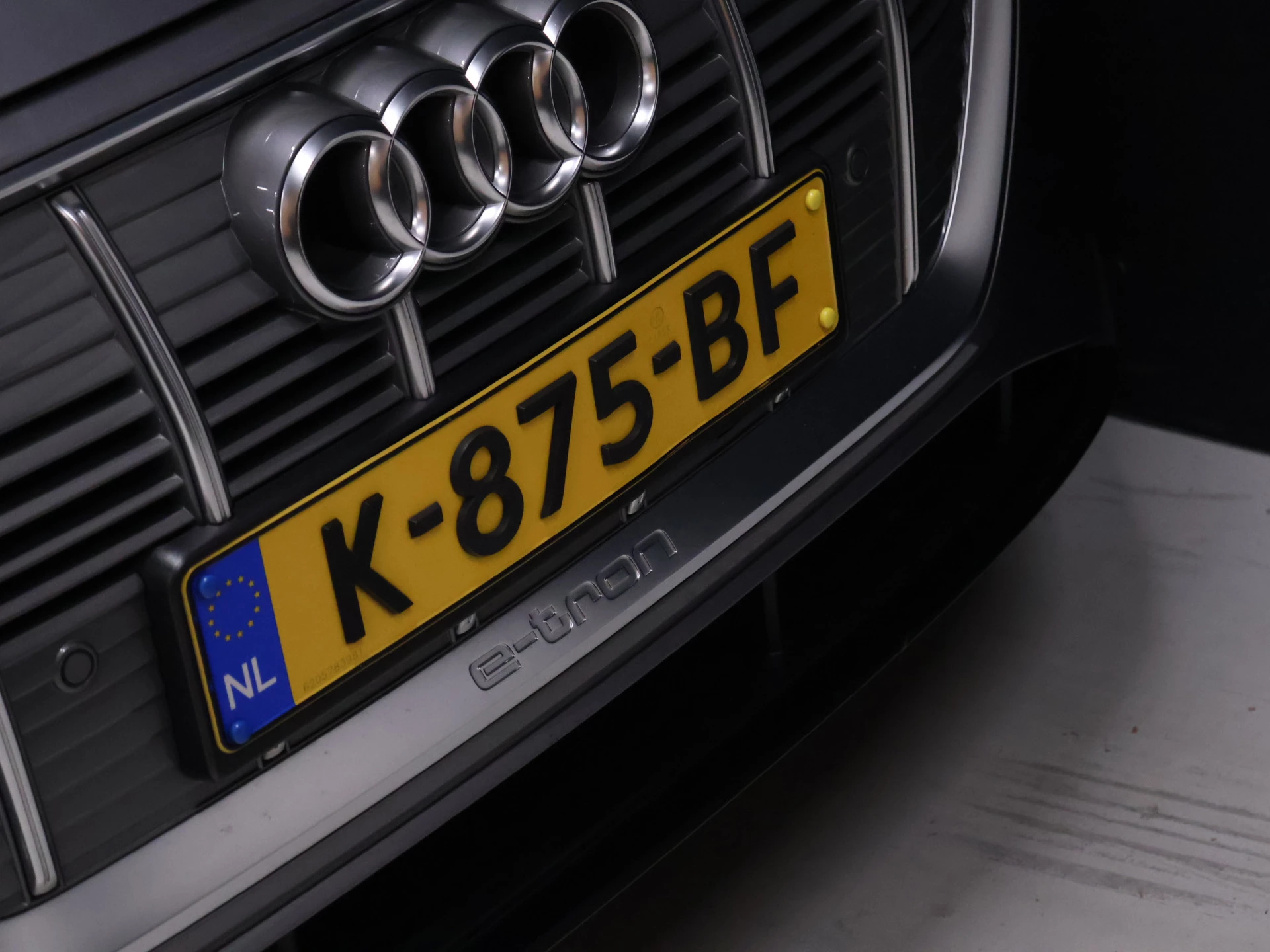 Hoofdafbeelding Audi e-tron