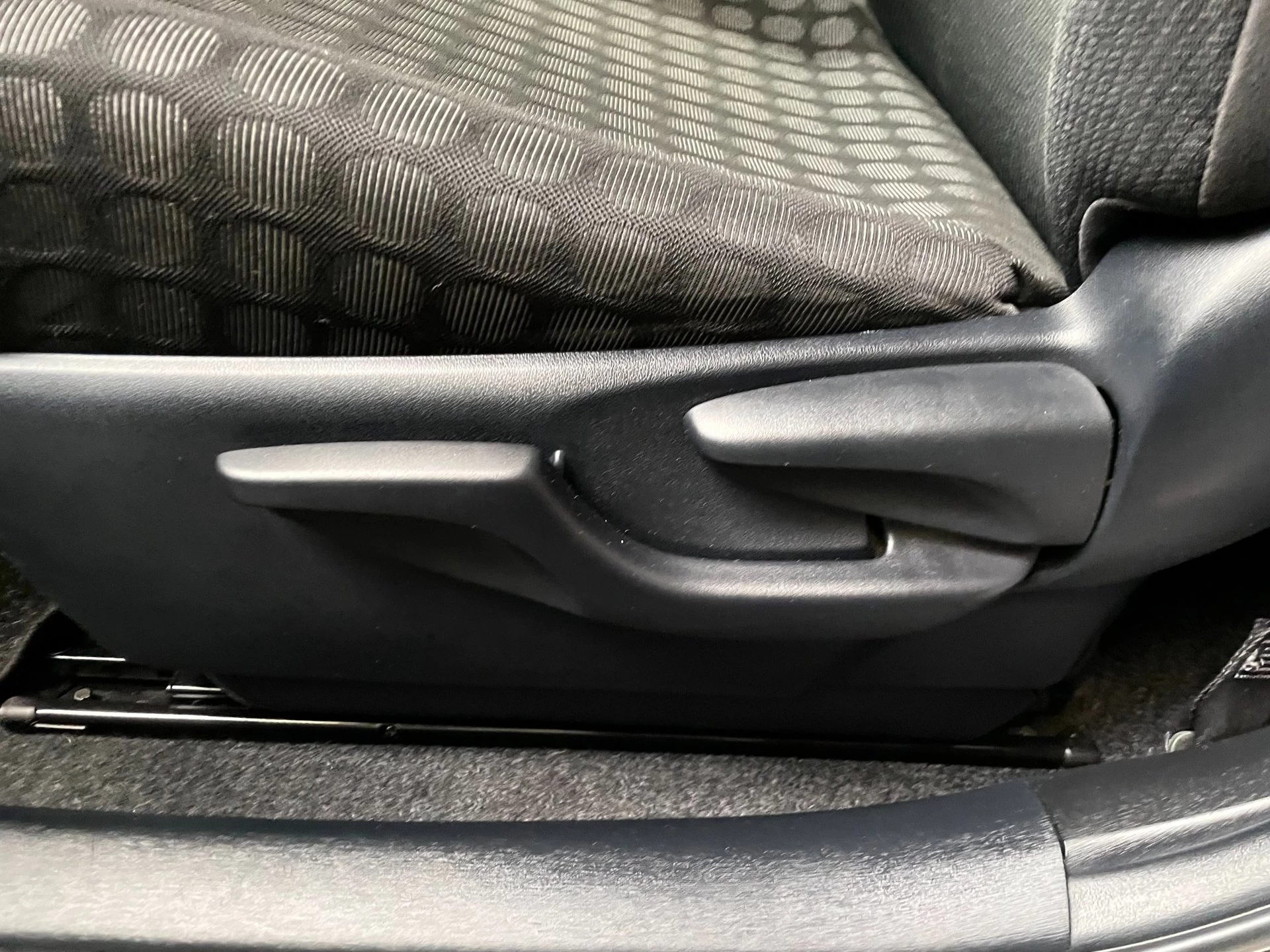 Hoofdafbeelding Toyota iQ