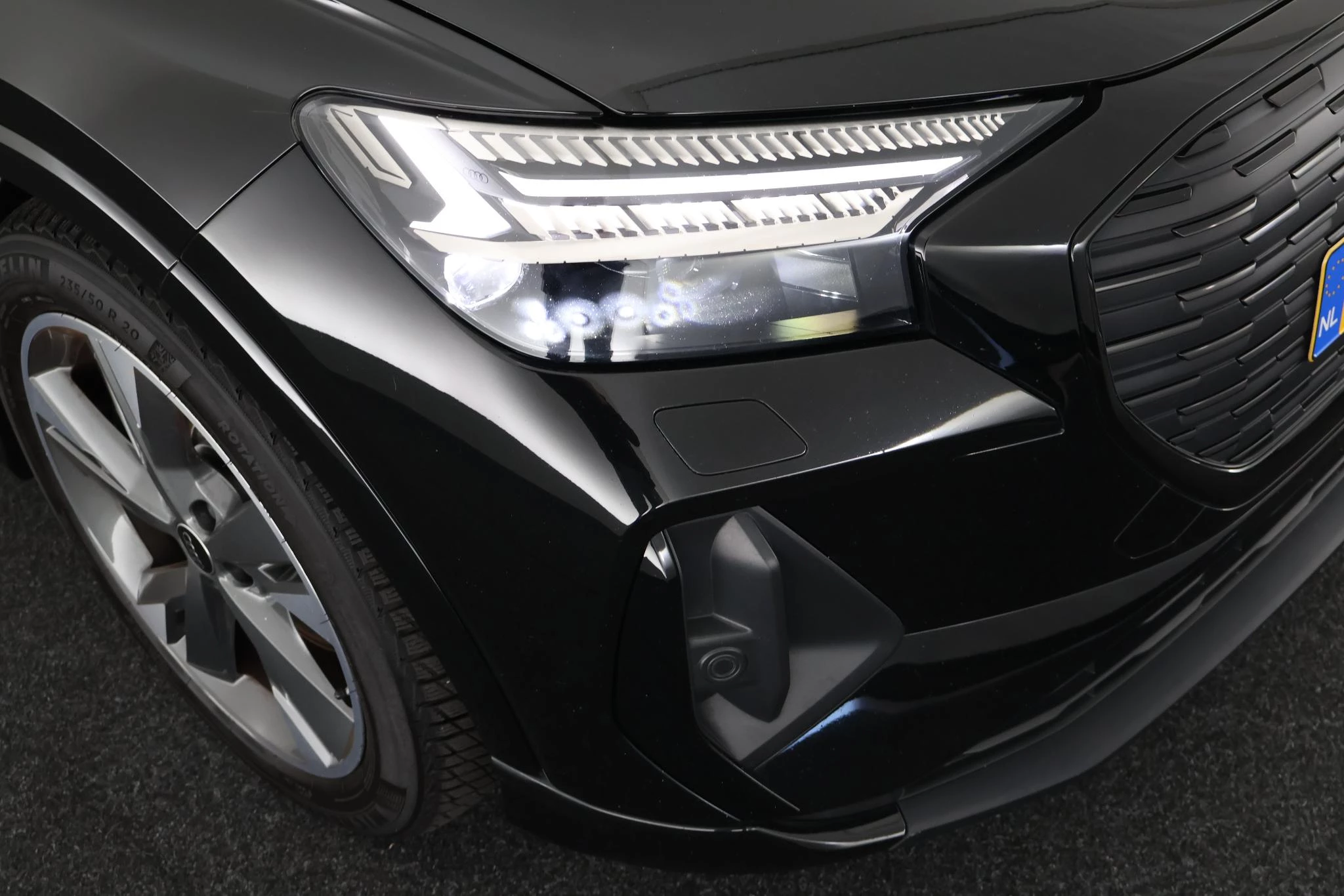 Hoofdafbeelding Audi Q4 e-tron